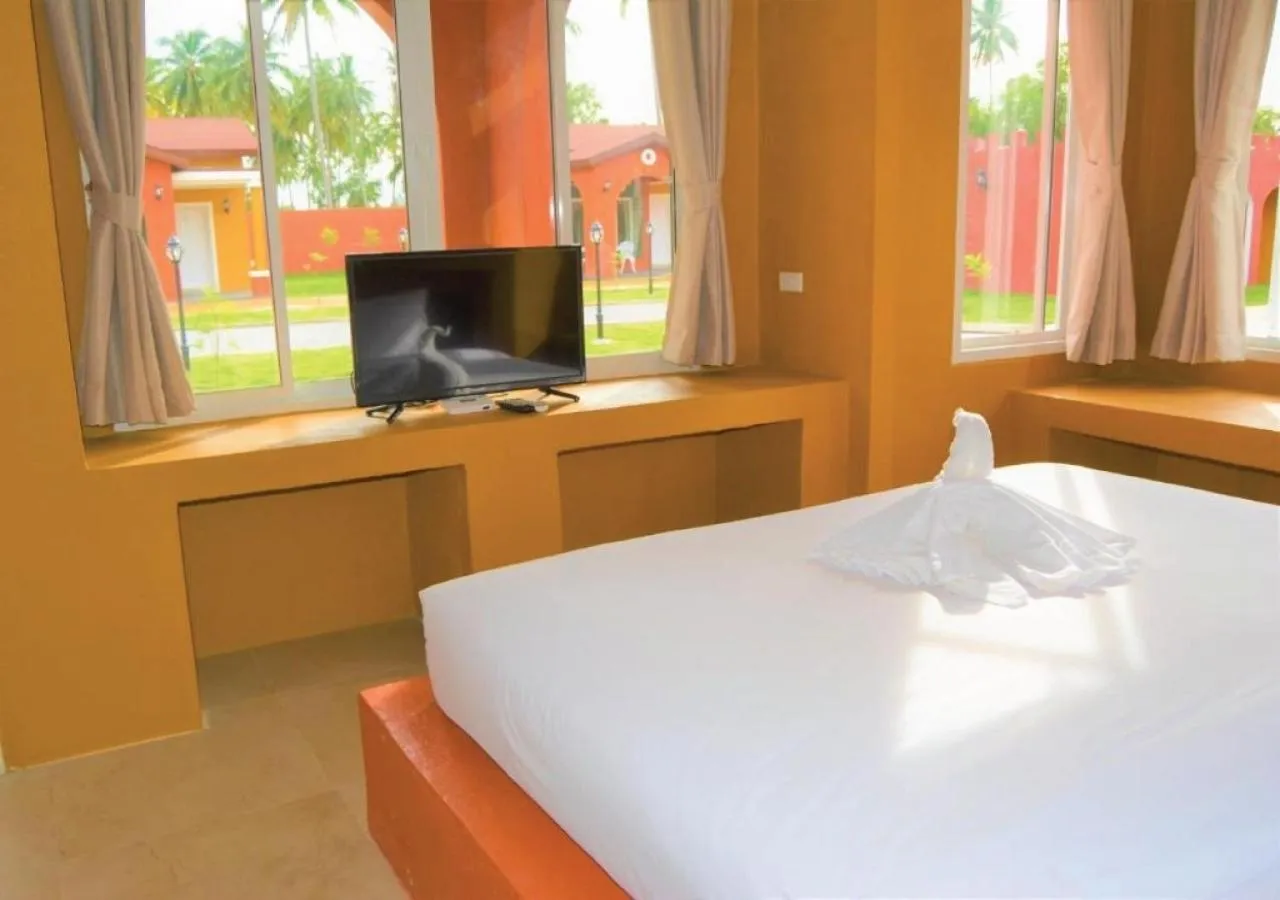 Bed in World Cat Beach & Resort เวิลด์แคท บีช แอนด์ รีสอร์ท