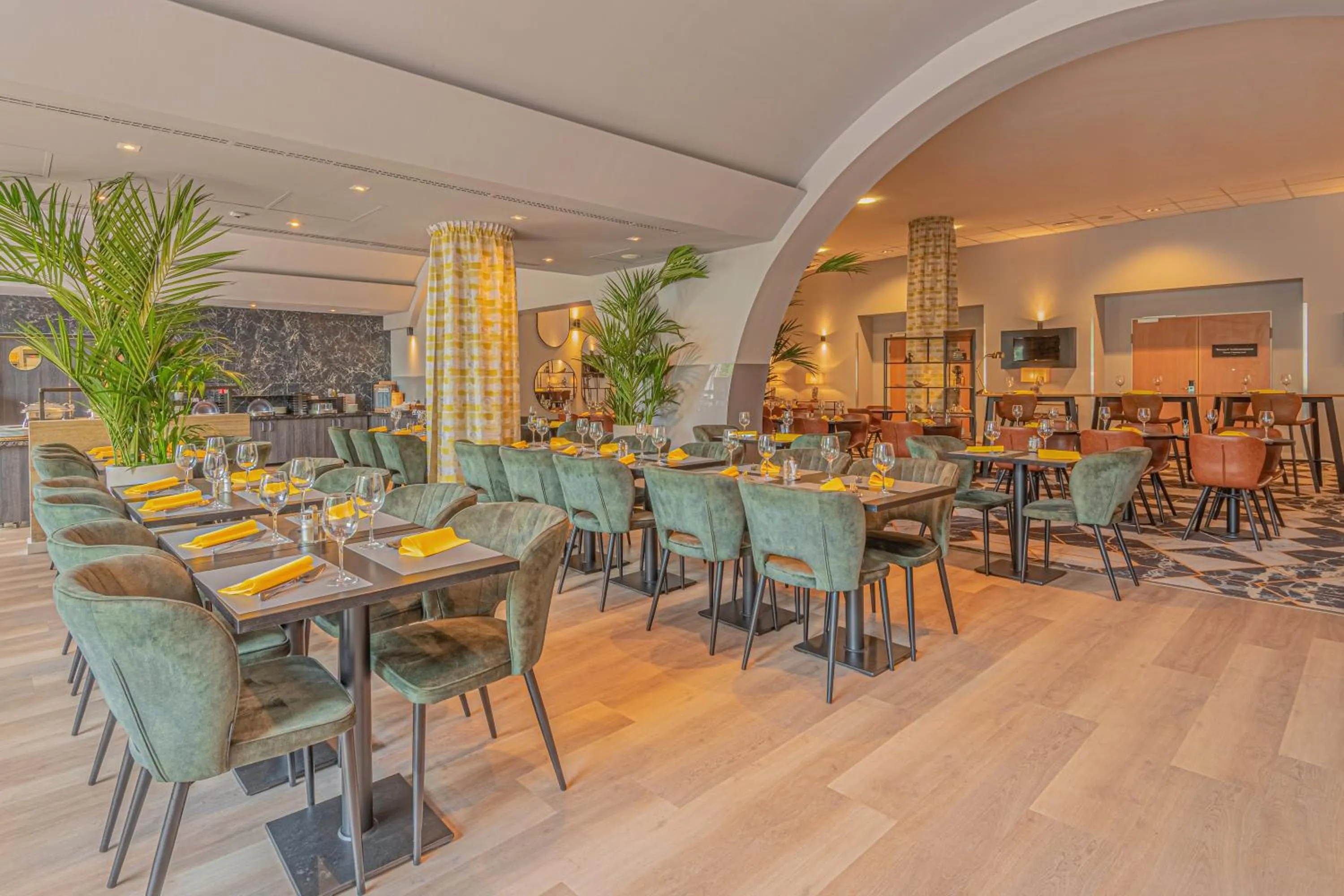 Restaurant/places to eat in Castrum Hotel Székesfehérvár