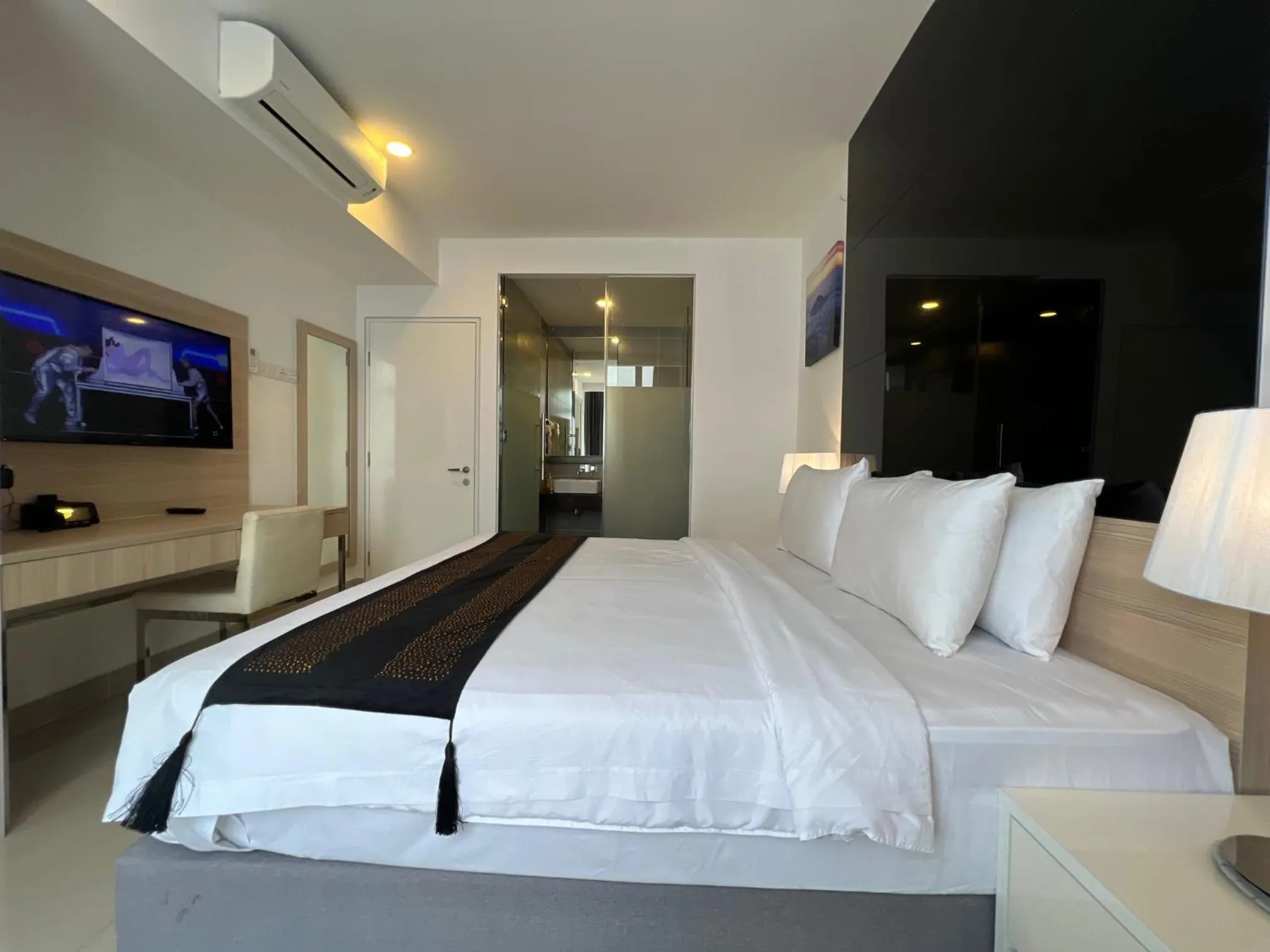 Bedroom, Bed in QUINCE HOME GRAND ION DELEMEN GENTING HIGHLANDs