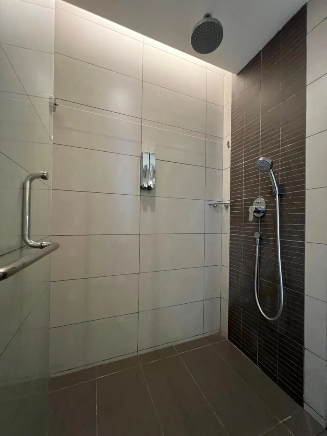 Shower in QUINCE HOME GRAND ION DELEMEN GENTING HIGHLANDs