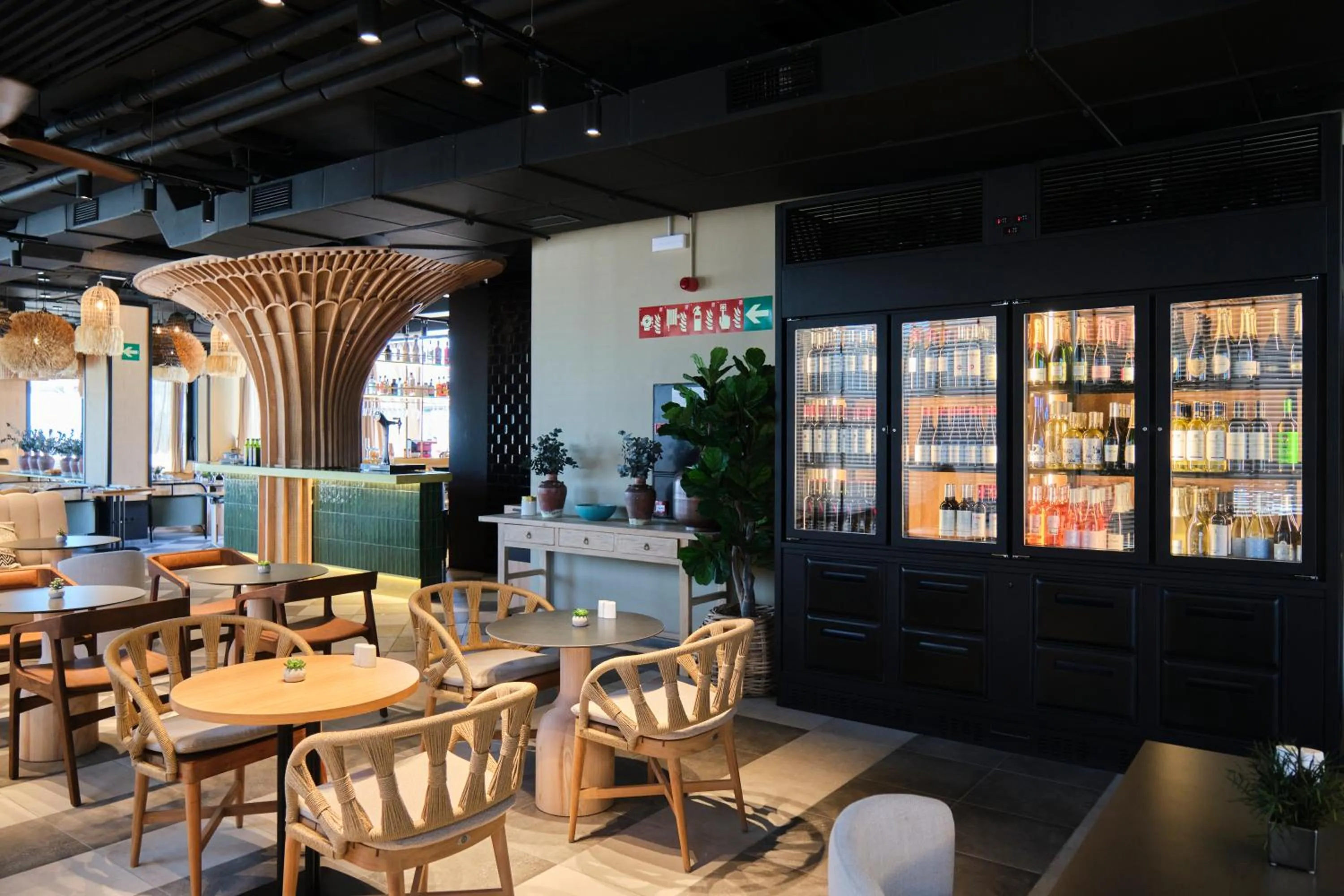 Restaurant/places to eat in ESTIMAR Marina Farnals