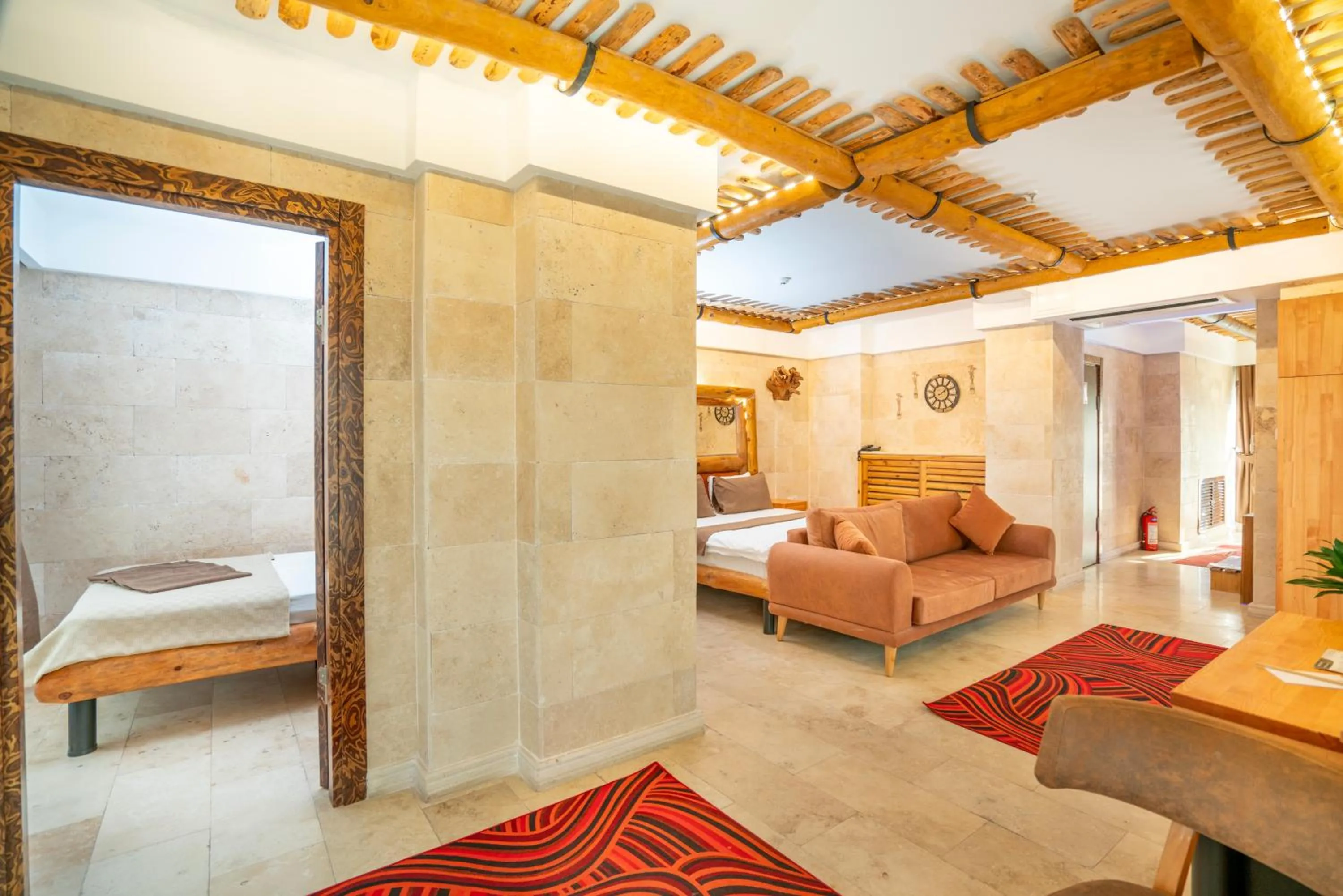 Seating area, Bed in PASHA PALACE HOTEL