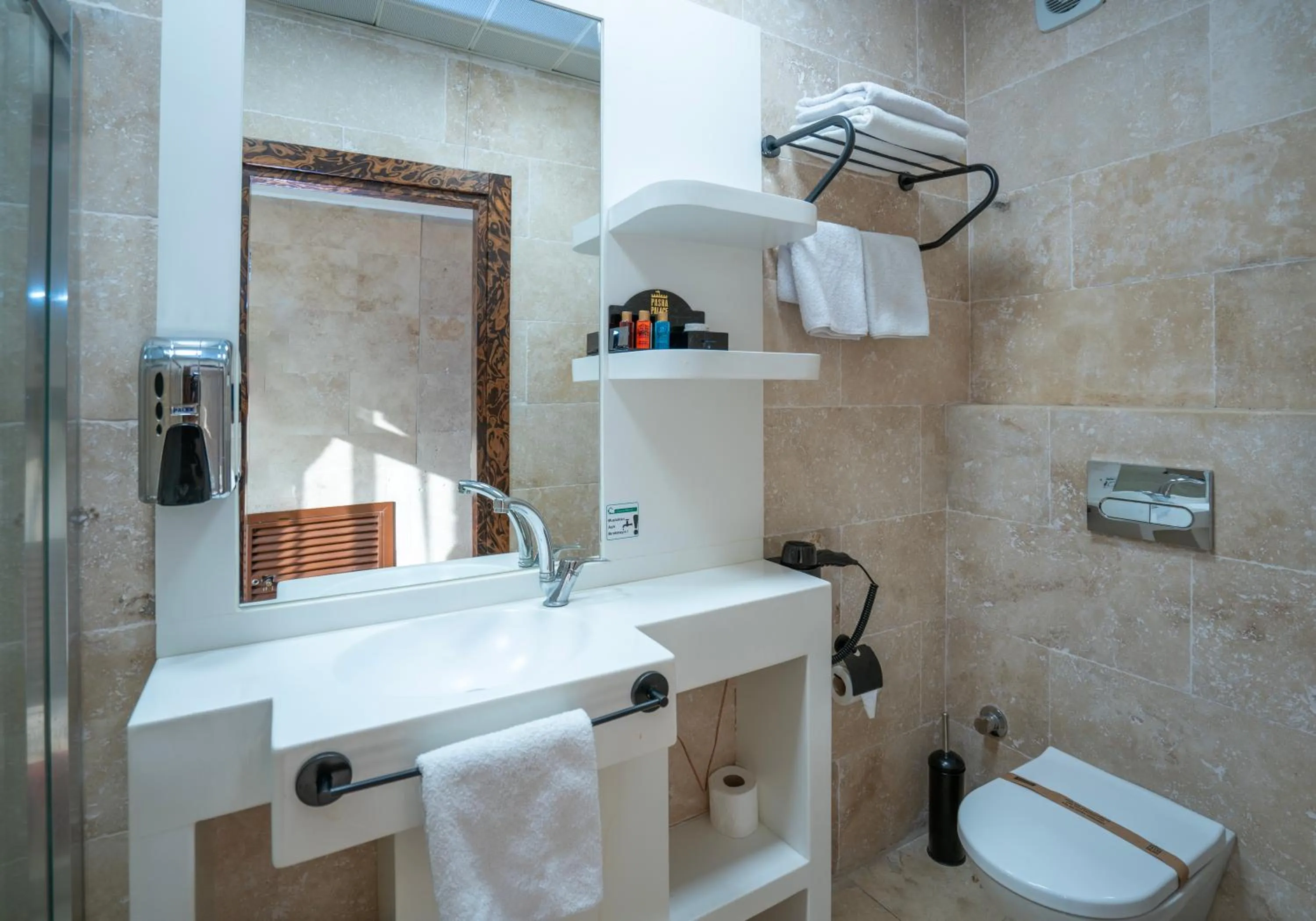 Bathroom in PASHA PALACE HOTEL