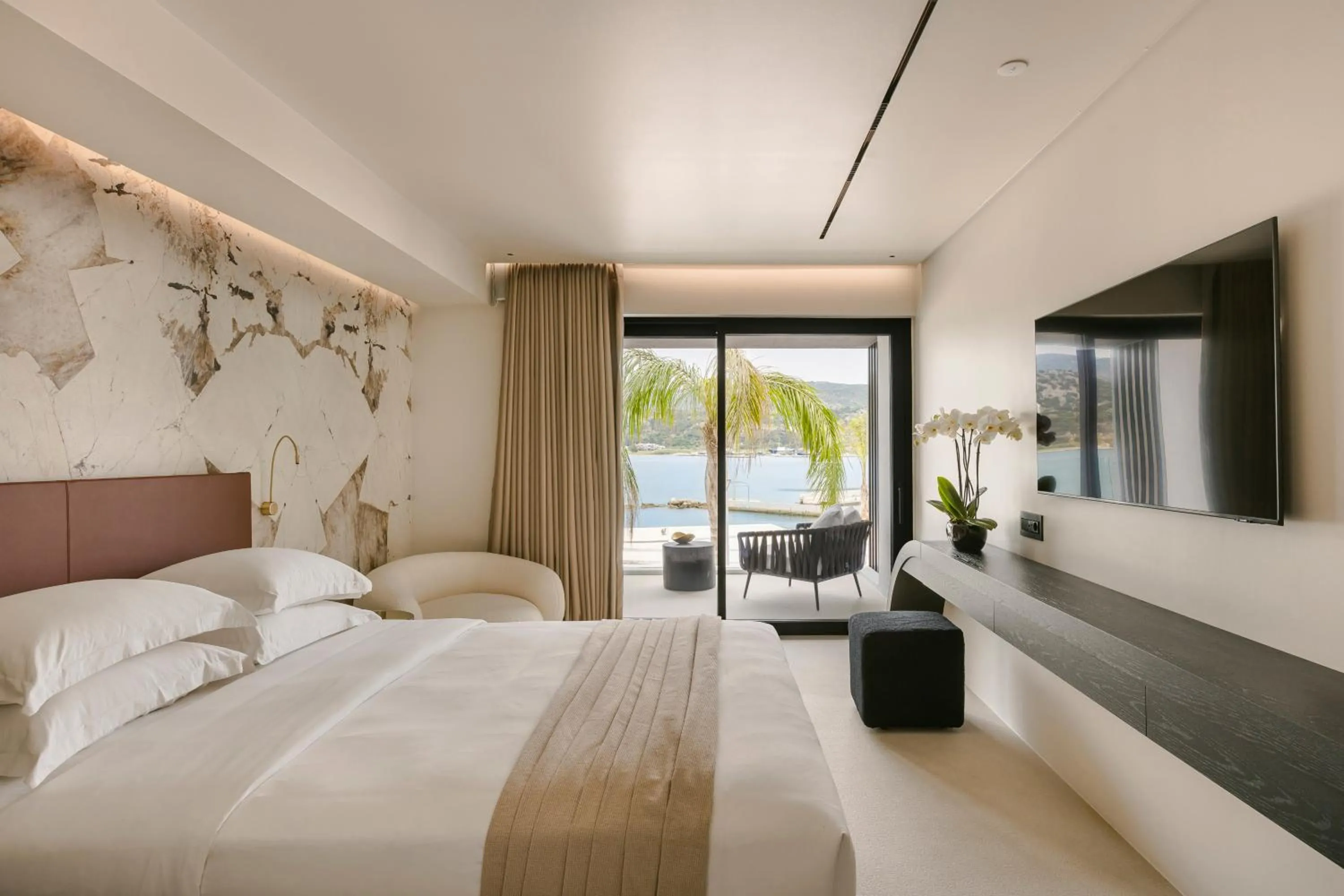 Bed in Casaly Hotel & Spa