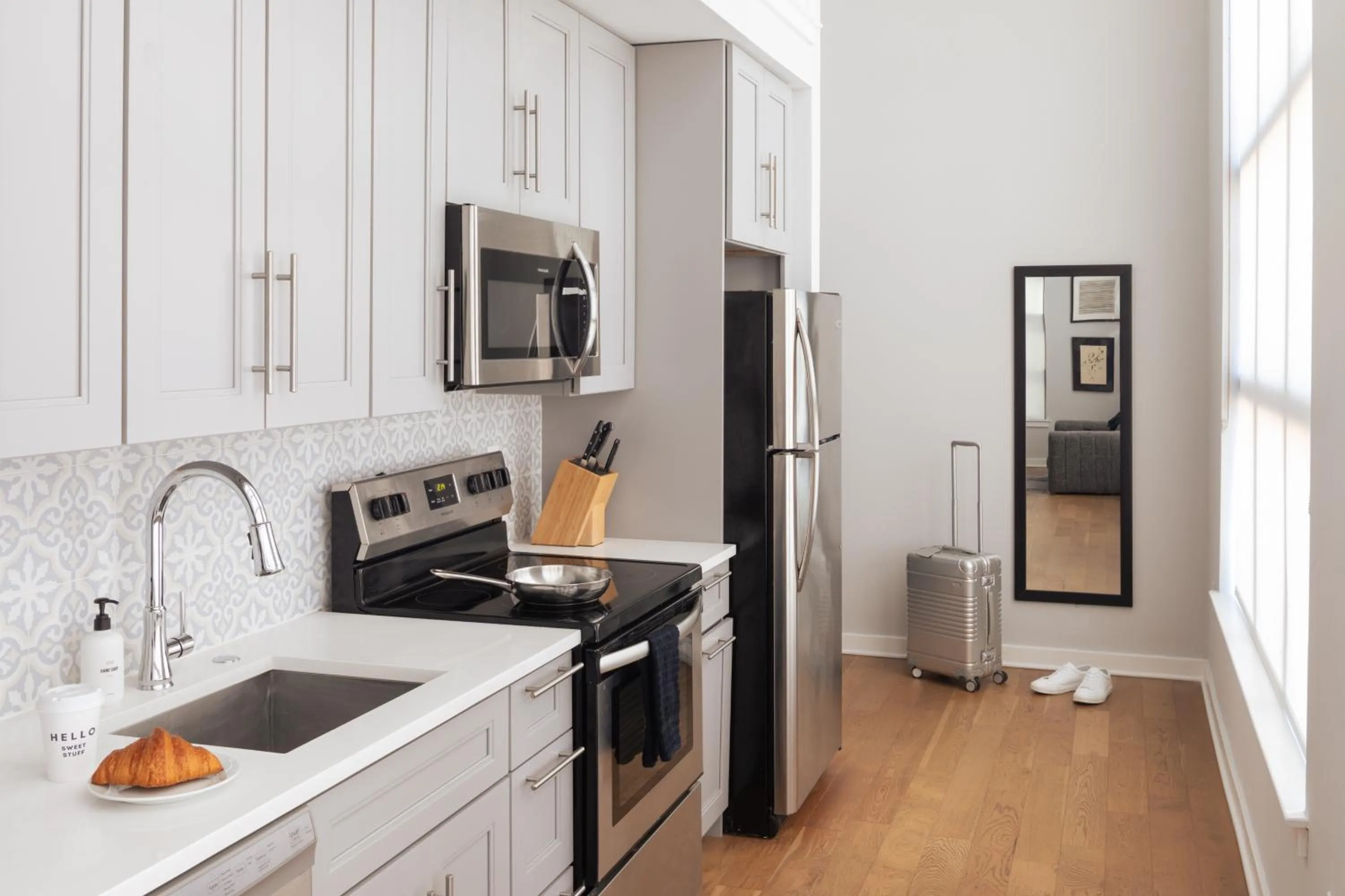 dishwasher in Sosuite at The Vine - Old City