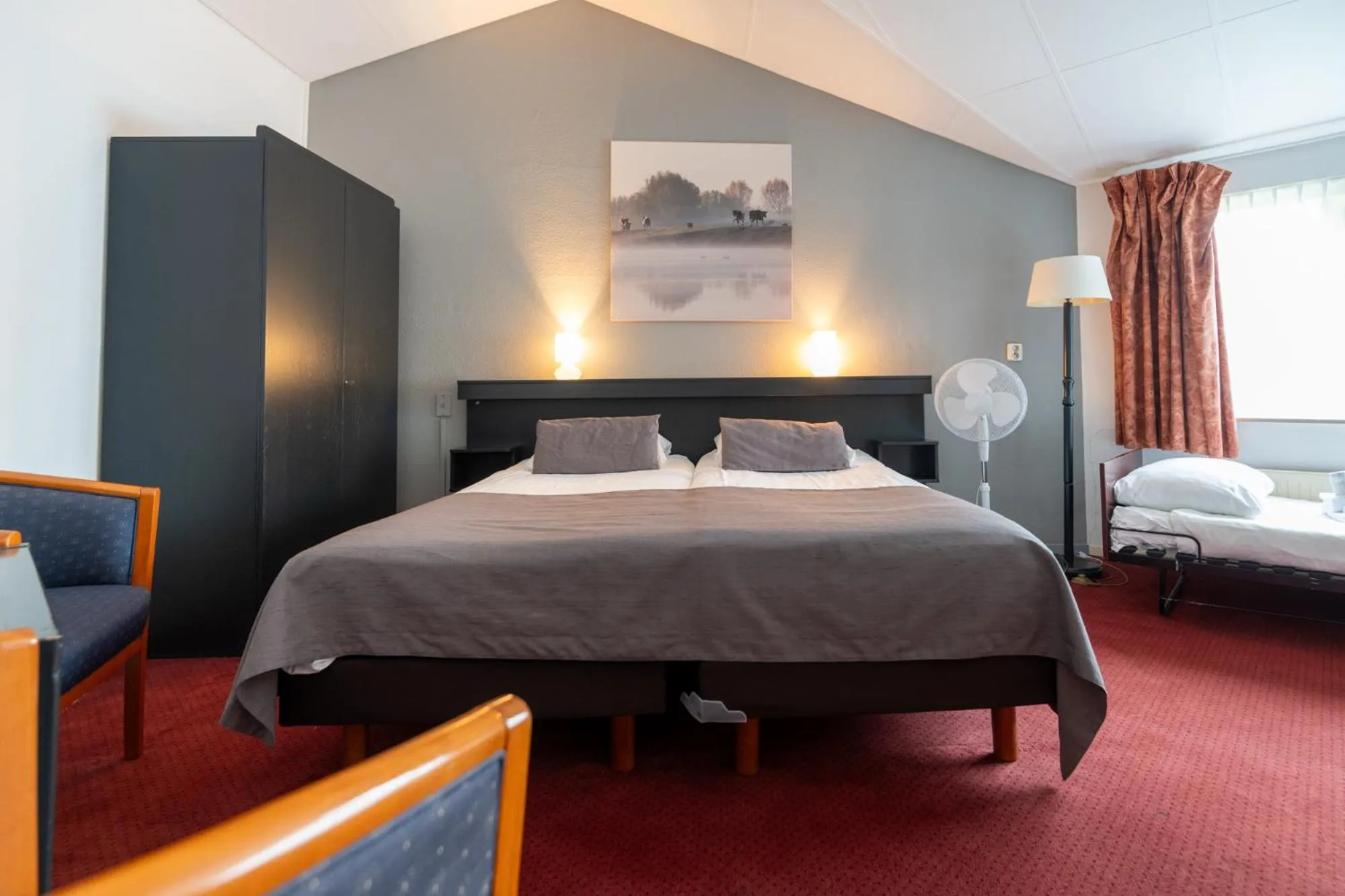 Bed in Landgoed Stakenberg - Hotel & Bungalows