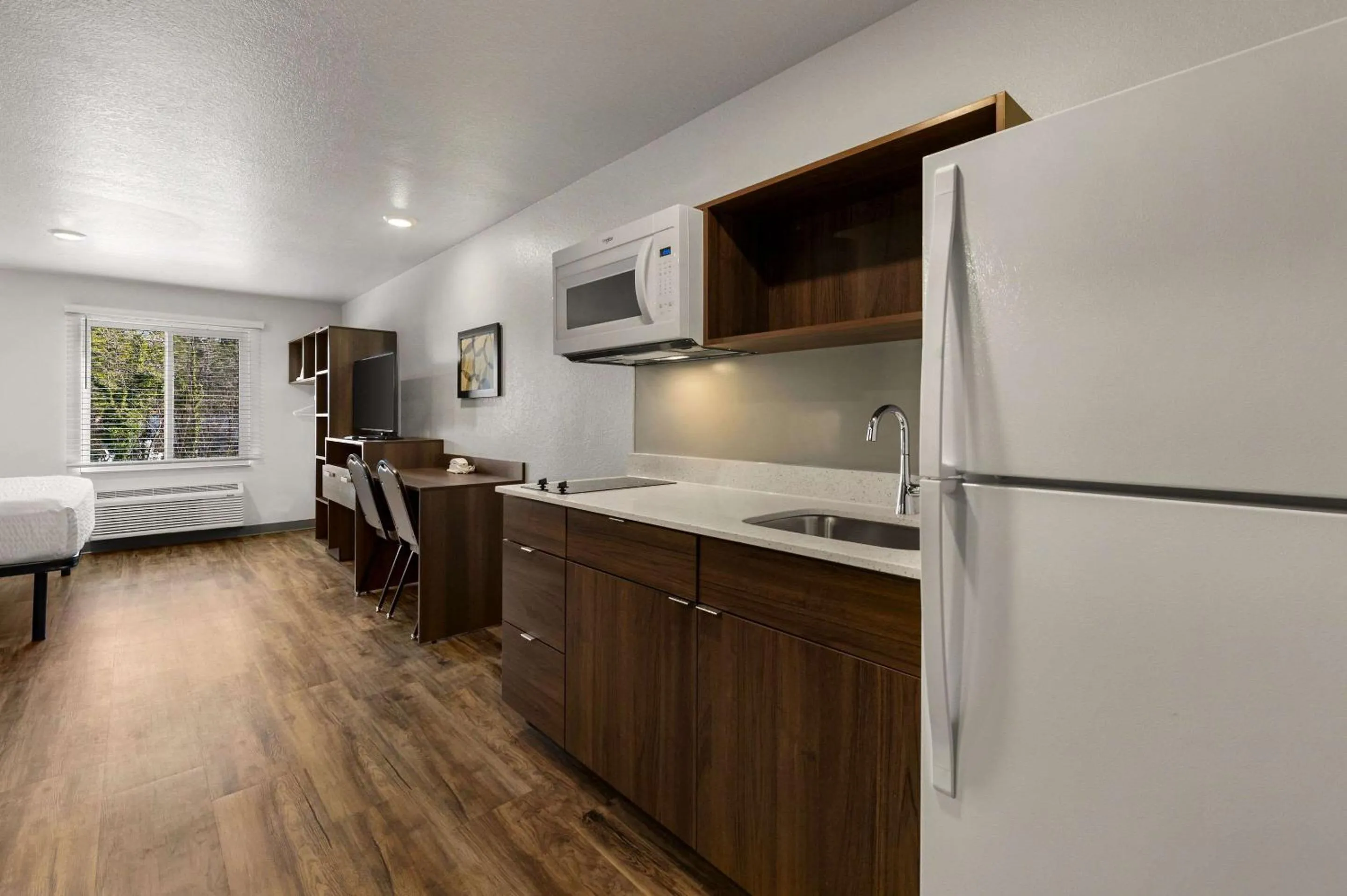 Bedroom in WoodSpring Suites Yorktown Newport News