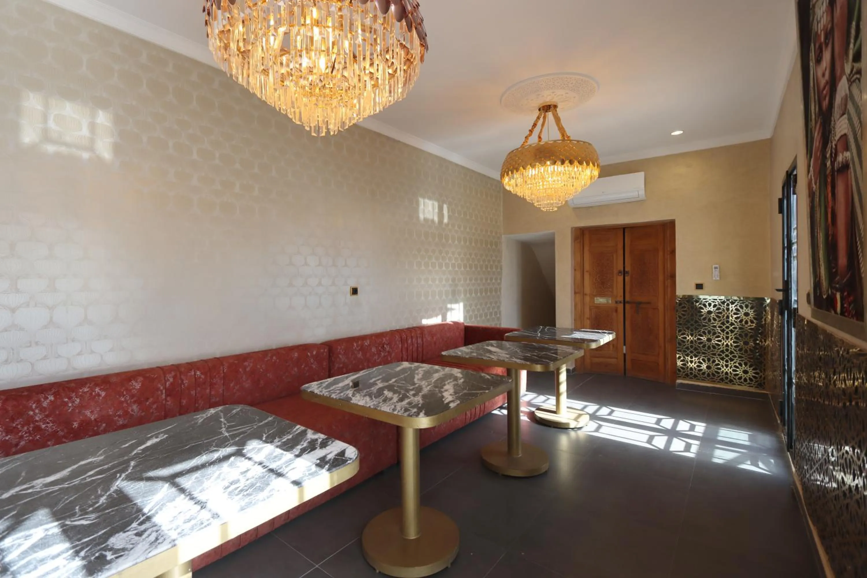 Living room in Riad La Fayette Bed & Breakfast