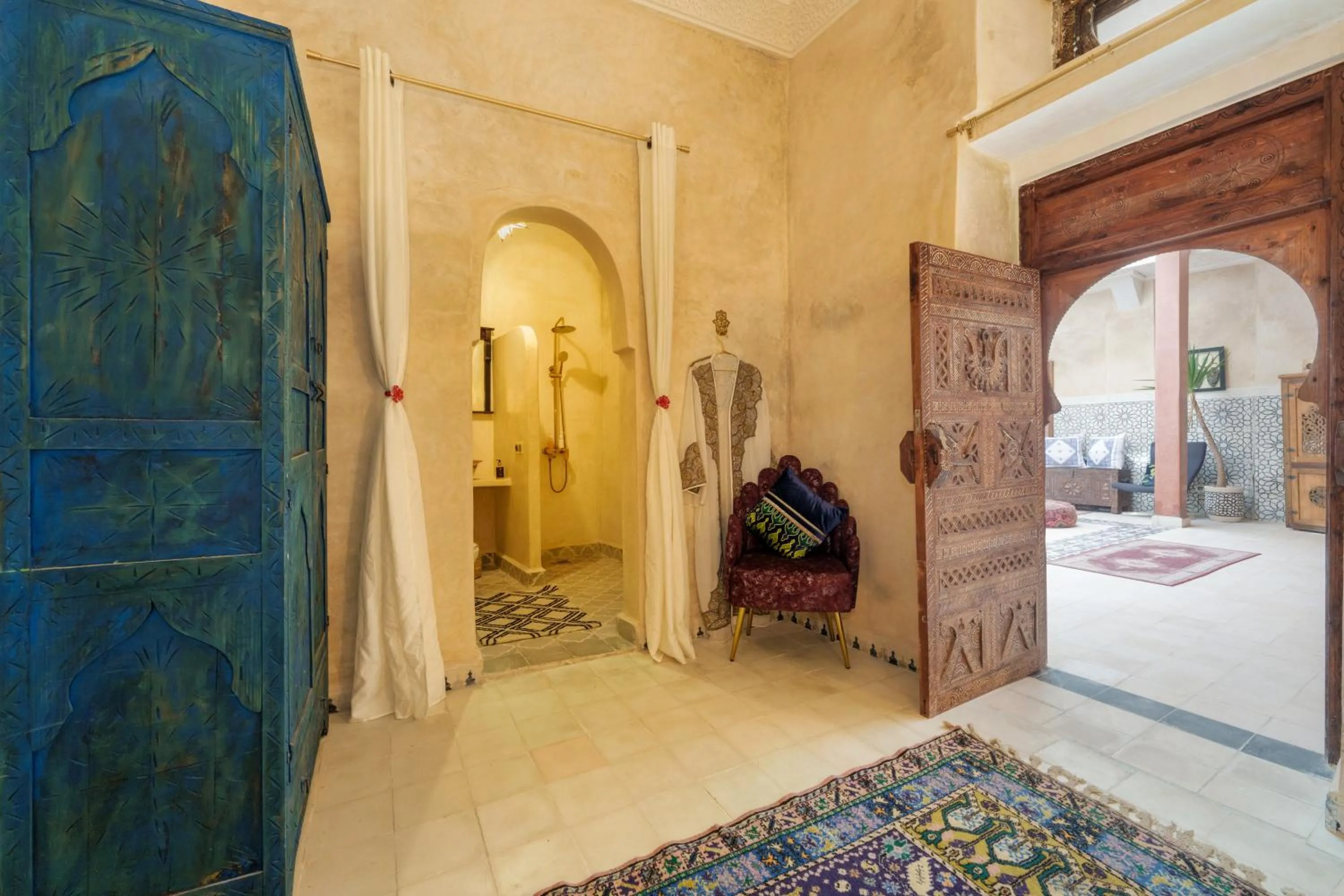 Riad La Fayette Bed & Breakfast