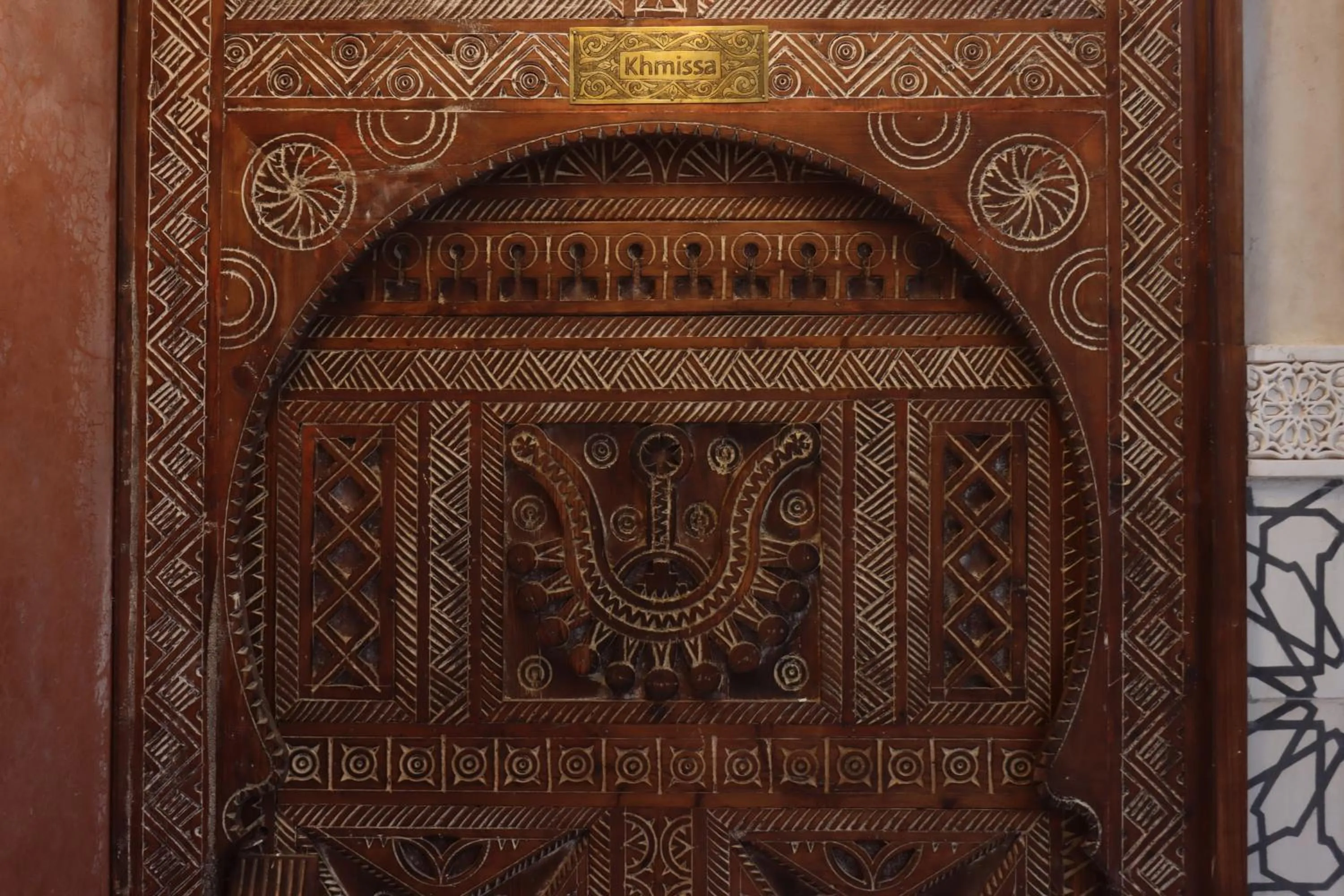 Decorative detail in Riad La Fayette Bed & Breakfast