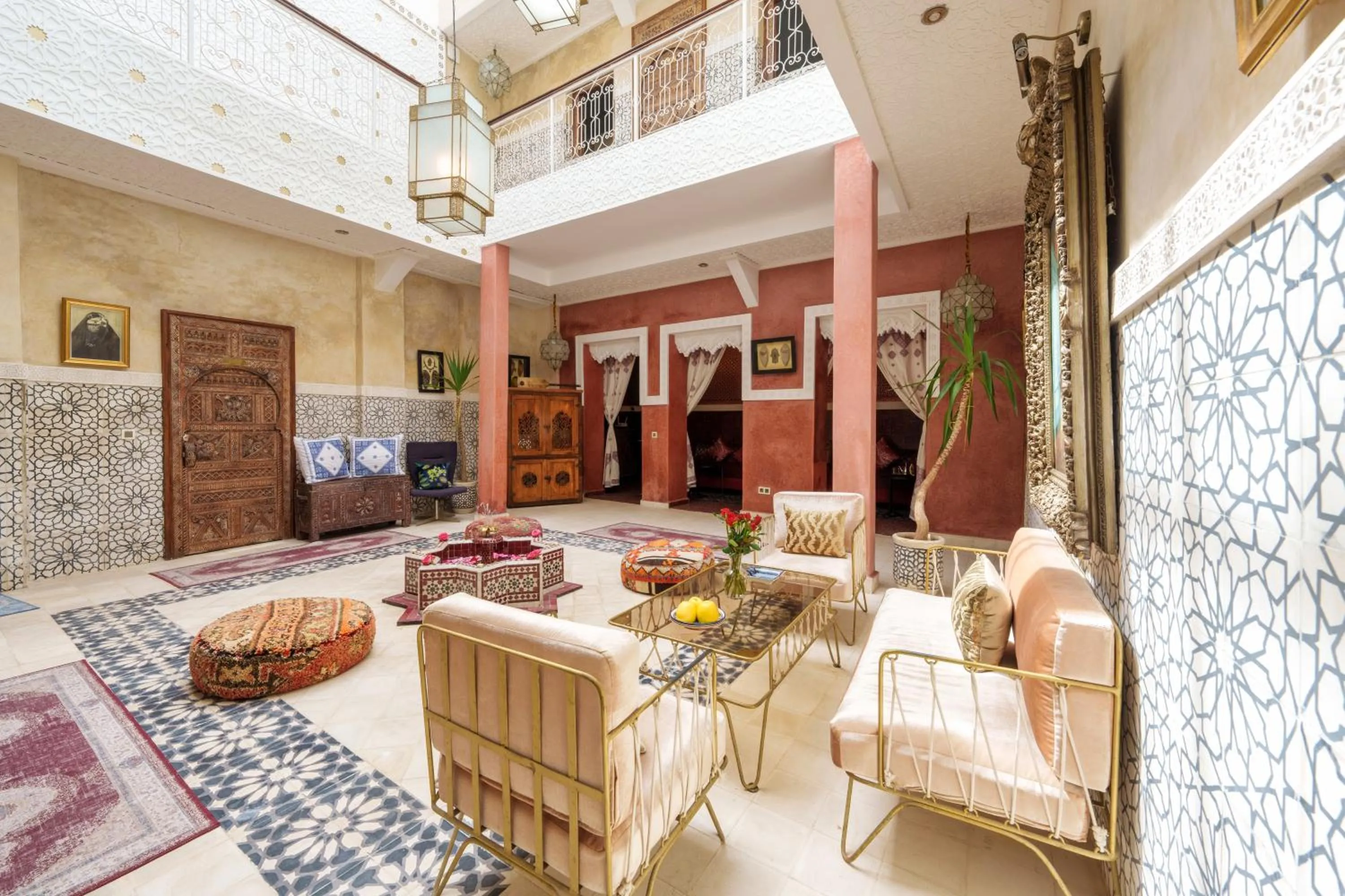 Riad La Fayette Bed & Breakfast