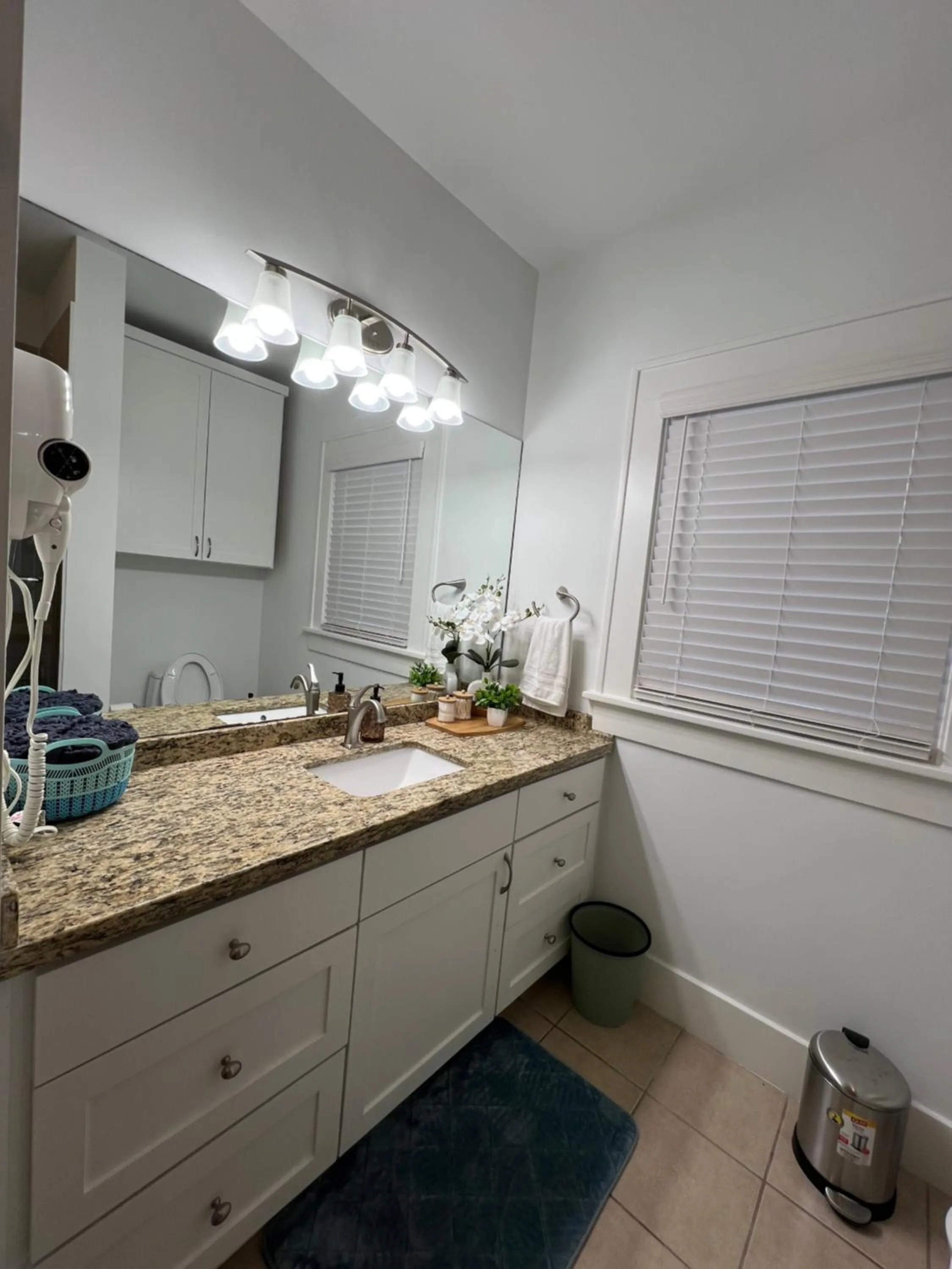 Shower in MyCrib Houston Hostel