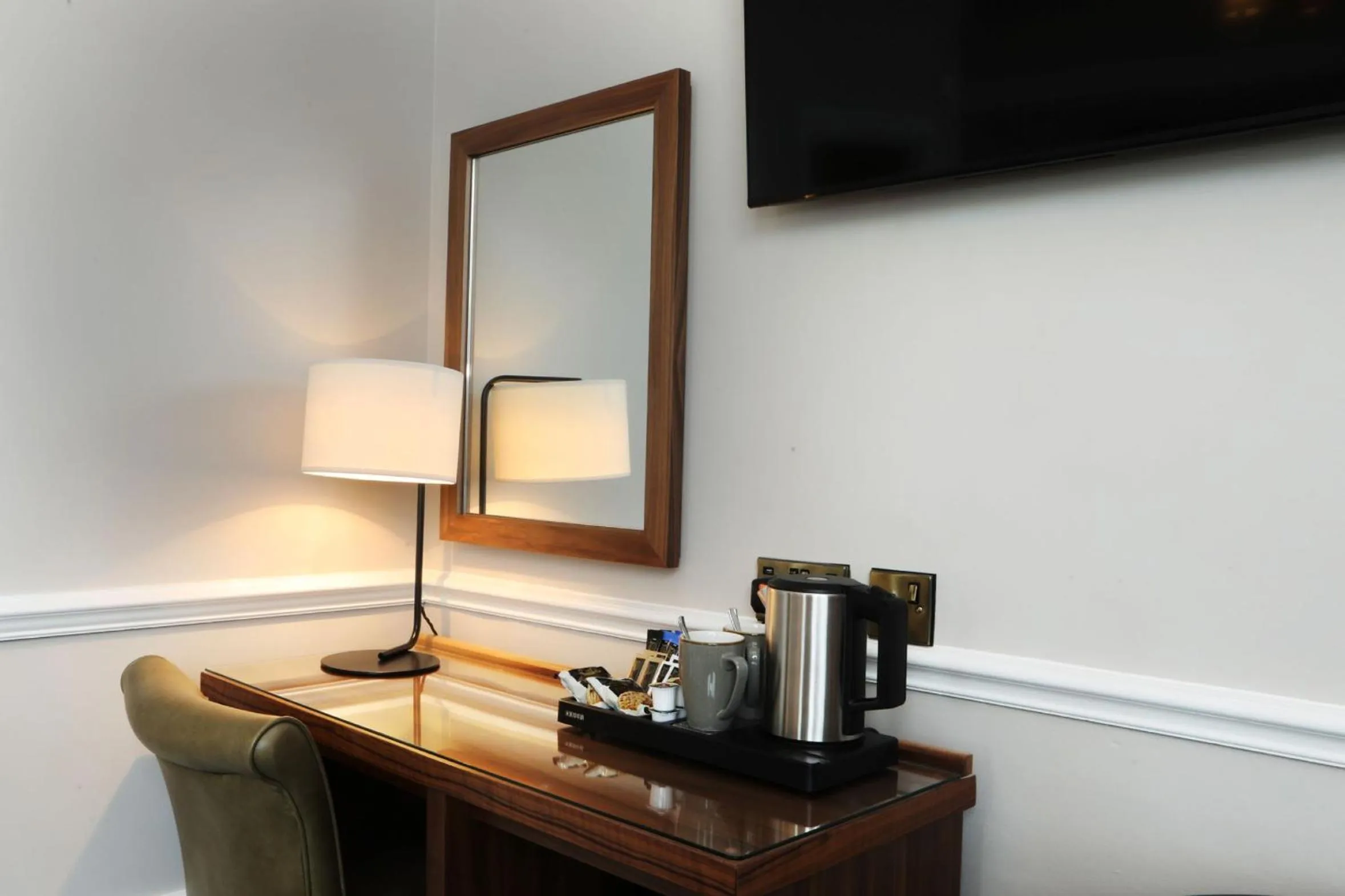 Coffee/tea facilities in The Harrogate Inn - The Inn Collection Group