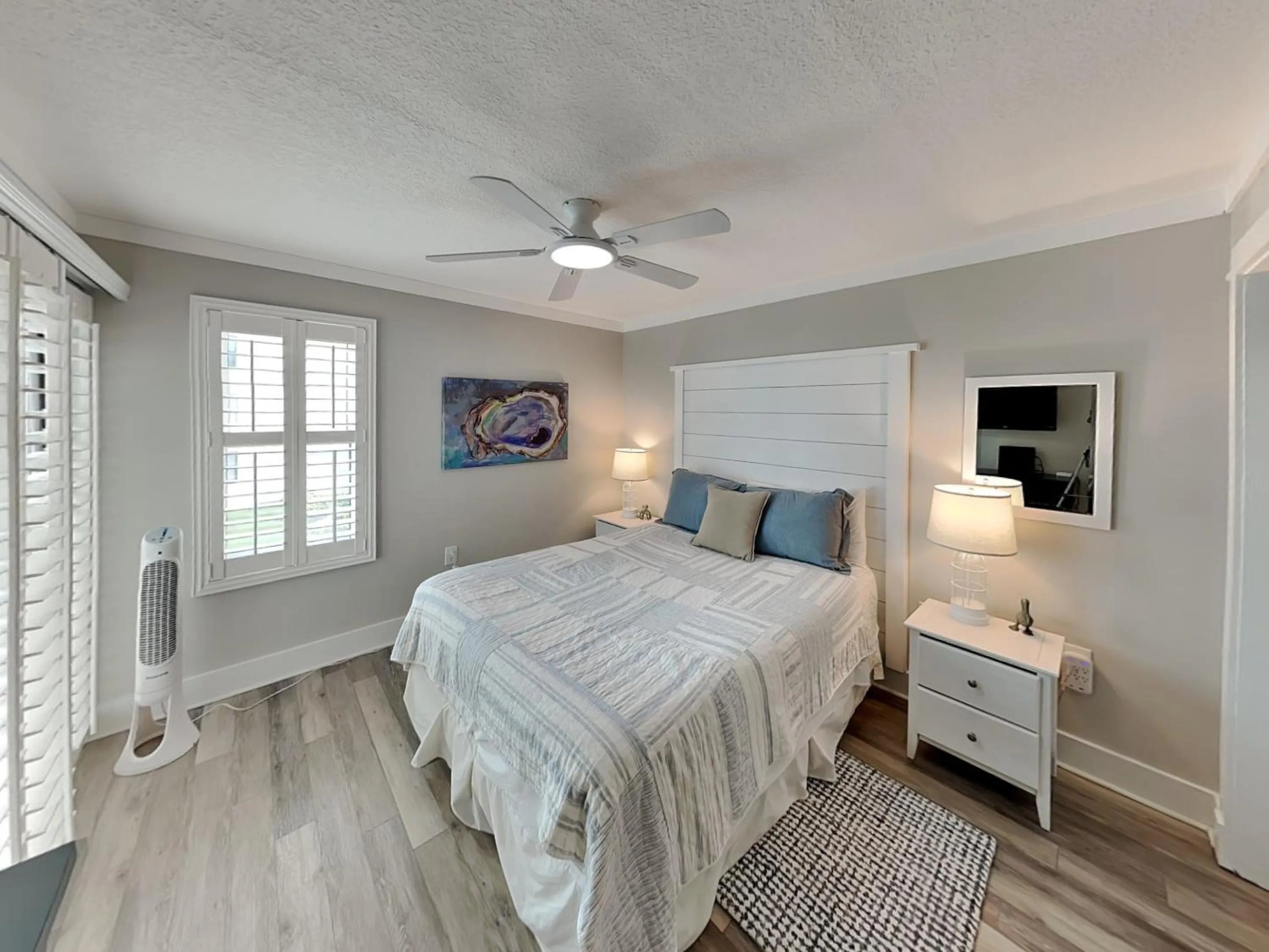 Bed in Island South 7