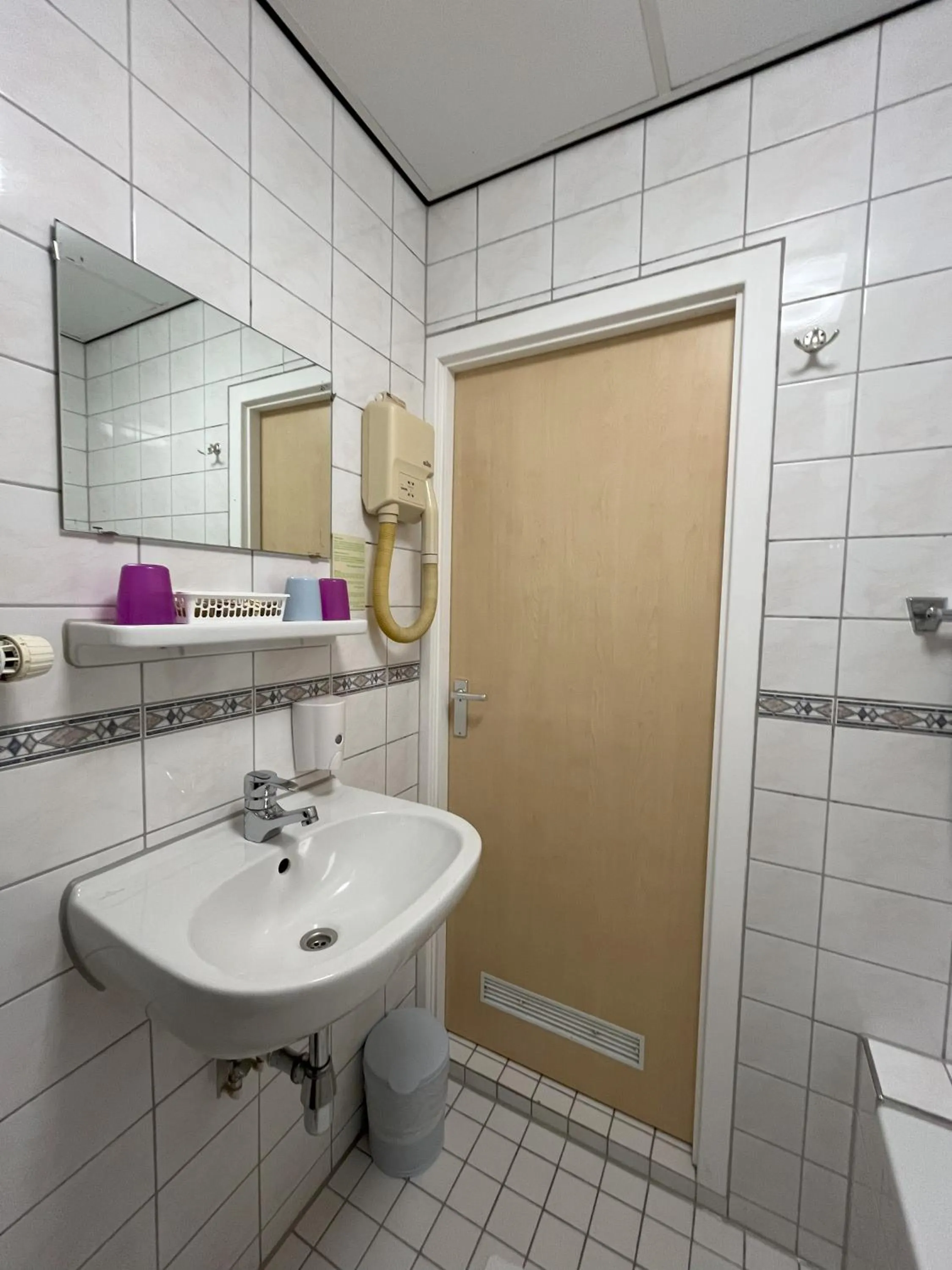 Bathroom in Hotel Breitner