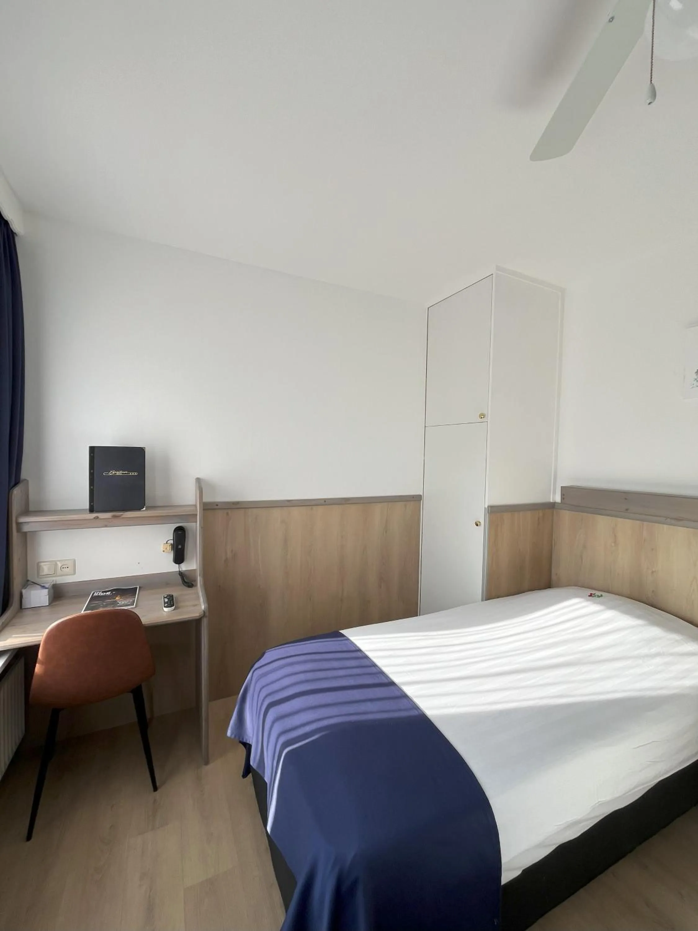 Bedroom, Bed in Hotel Breitner