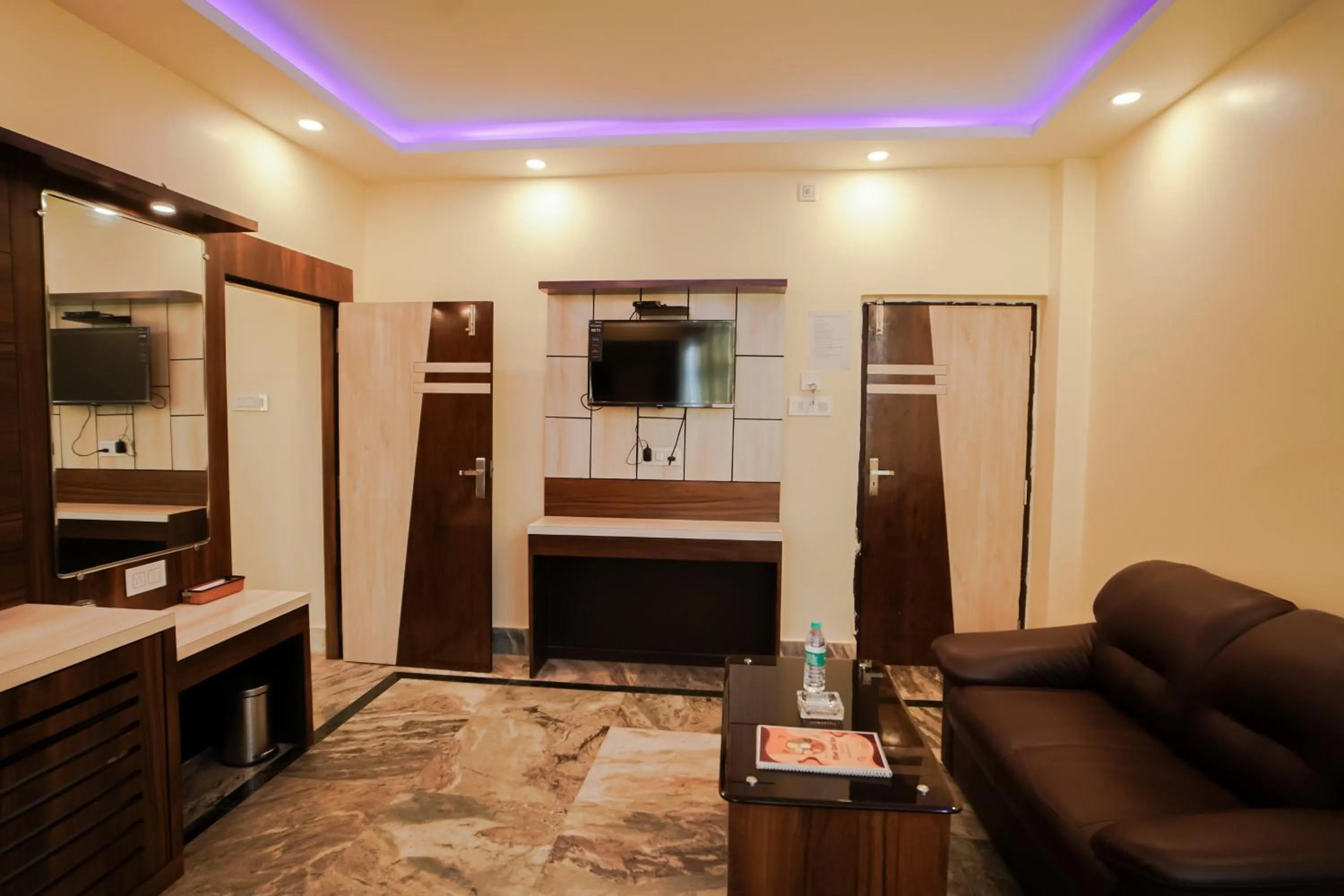 TV and multimedia in Silver Sand Eco Resort !! Beachfront !!