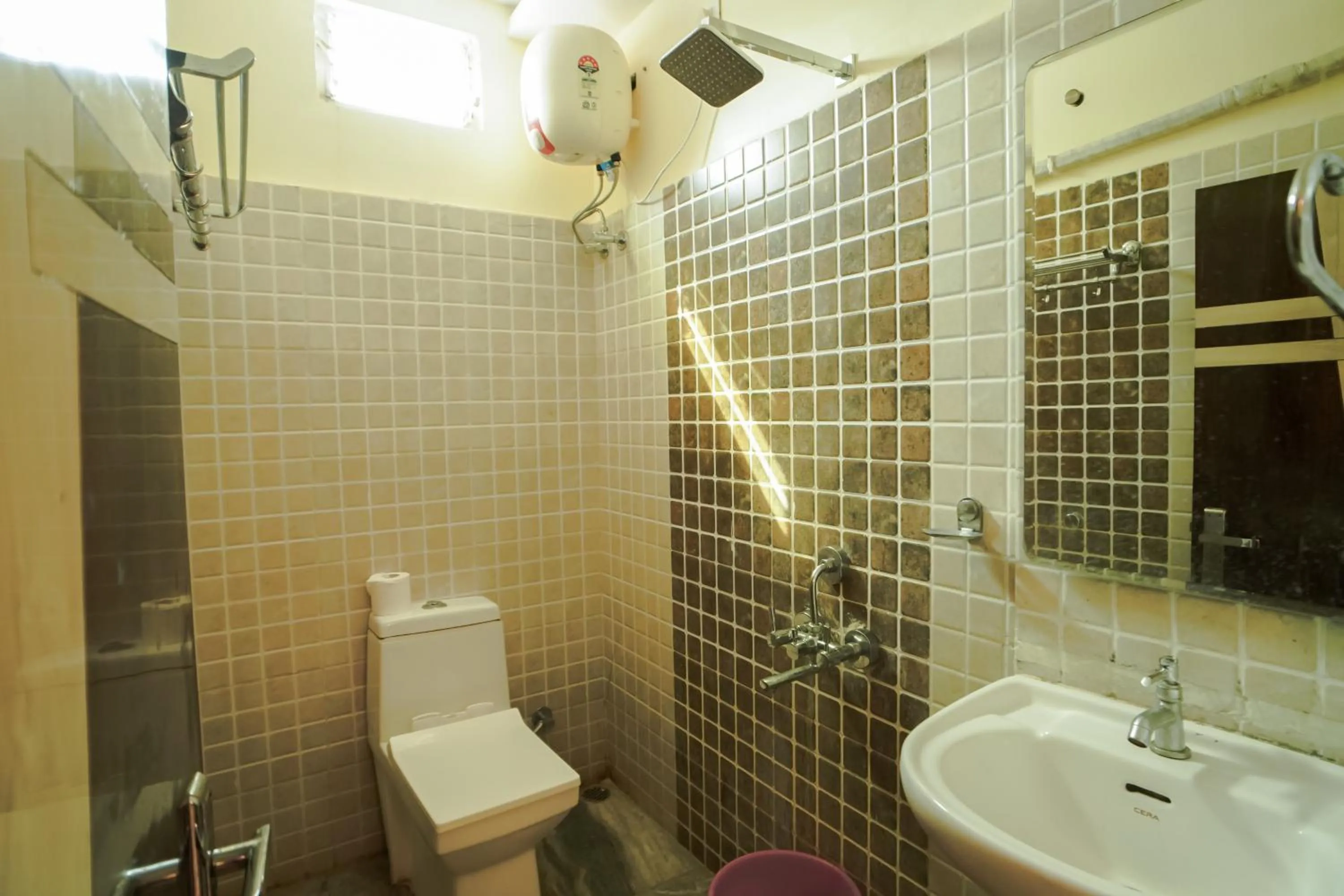 Shower in Silver Sand Eco Resort !! Beachfront !!