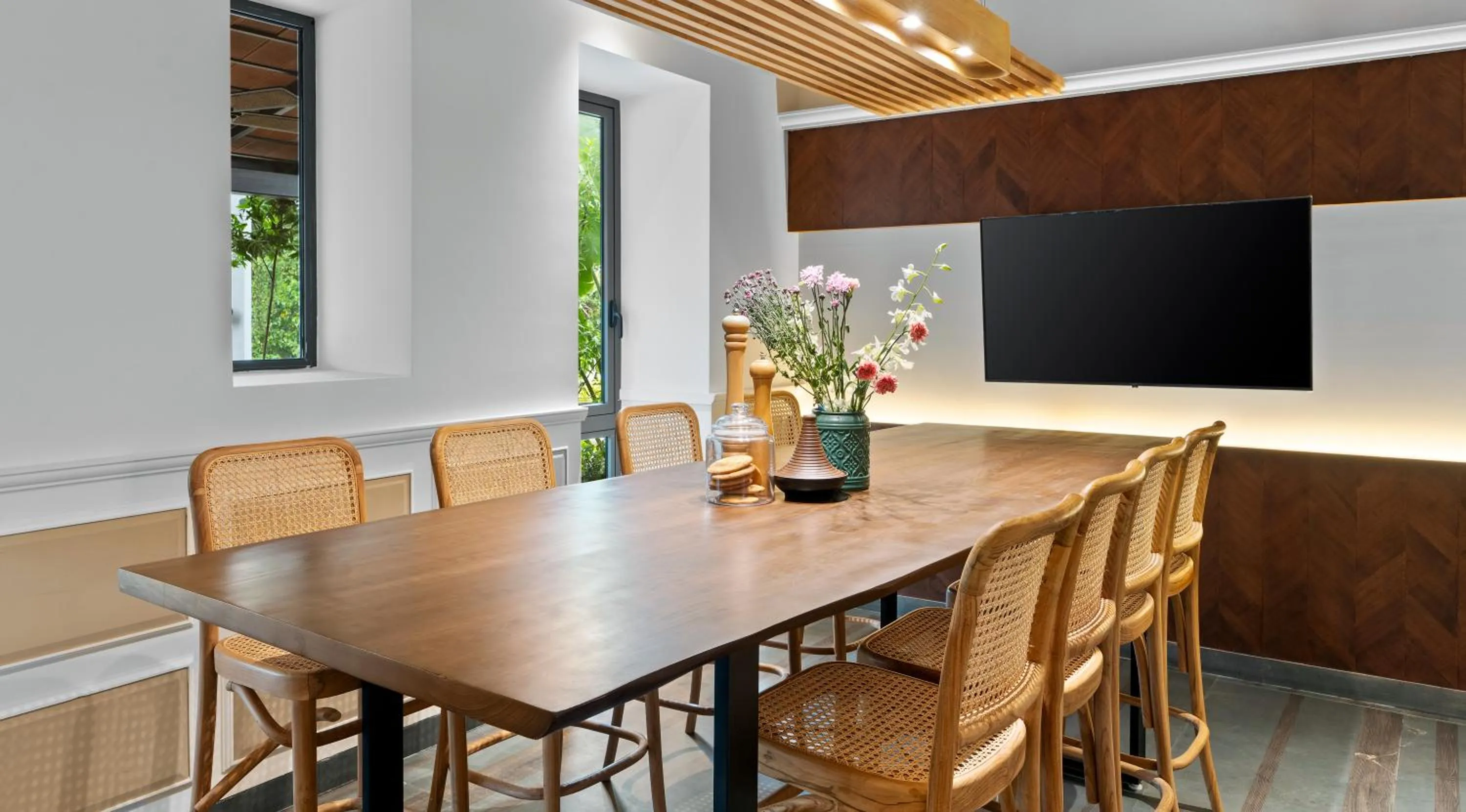 Restaurant/places to eat in The Astor - All Suites Hotel Candolim Goa