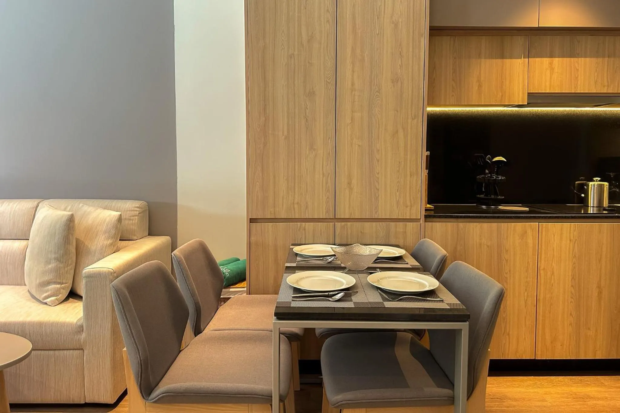 Kitchen or kitchenette in La Green Hotel and Residence