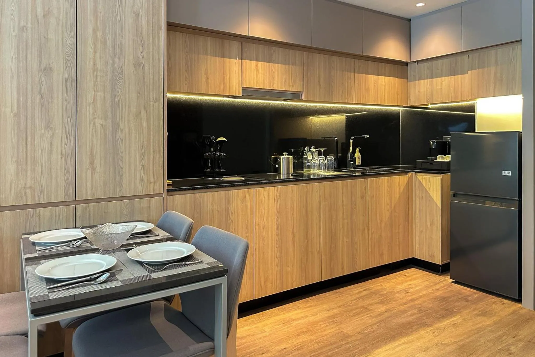 Kitchen or kitchenette in La Green Hotel and Residence