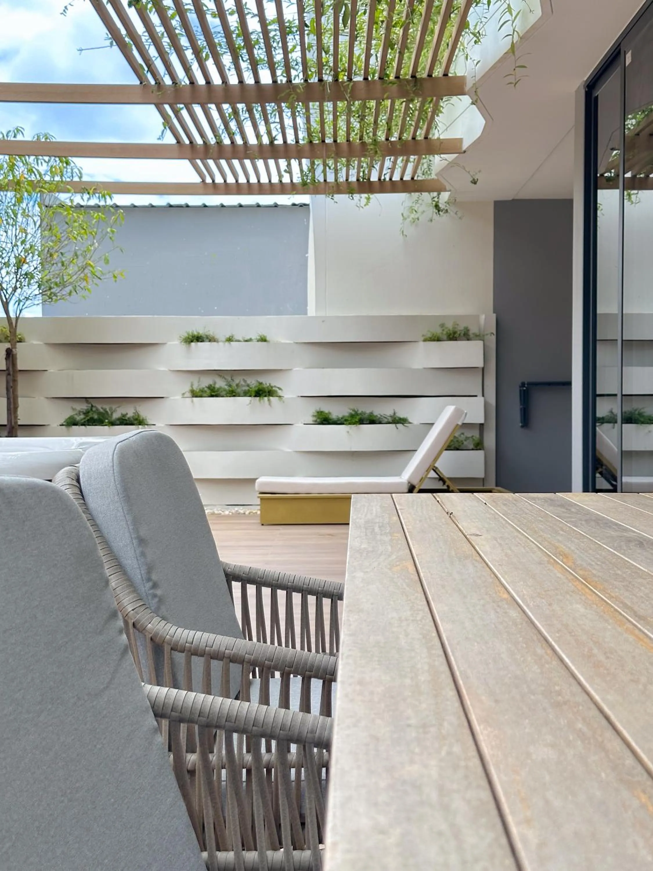 Balcony/Terrace in La Green Hotel and Residence