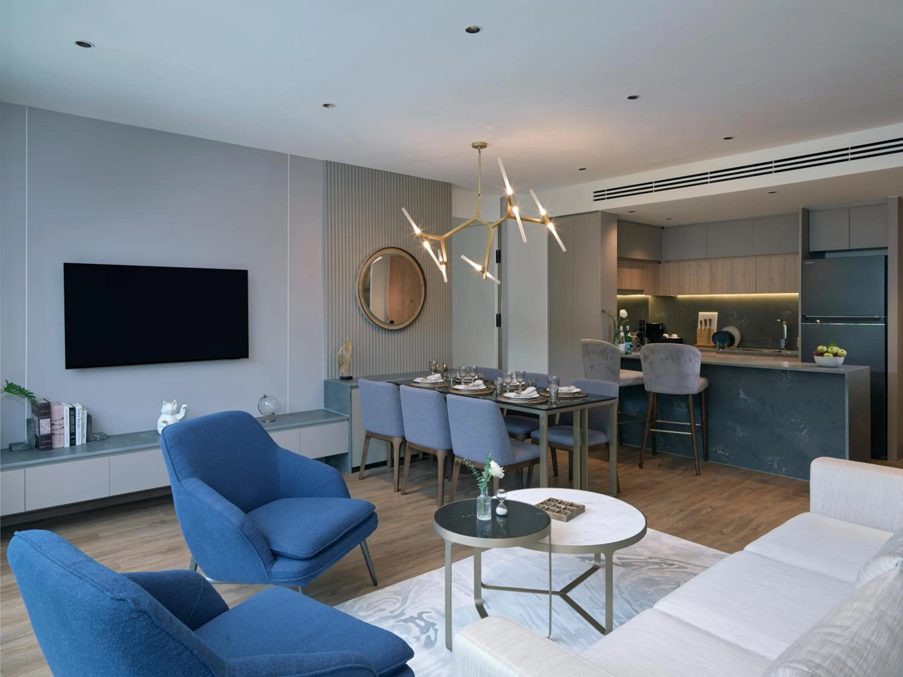 Kitchen or kitchenette in La Green Hotel and Residence