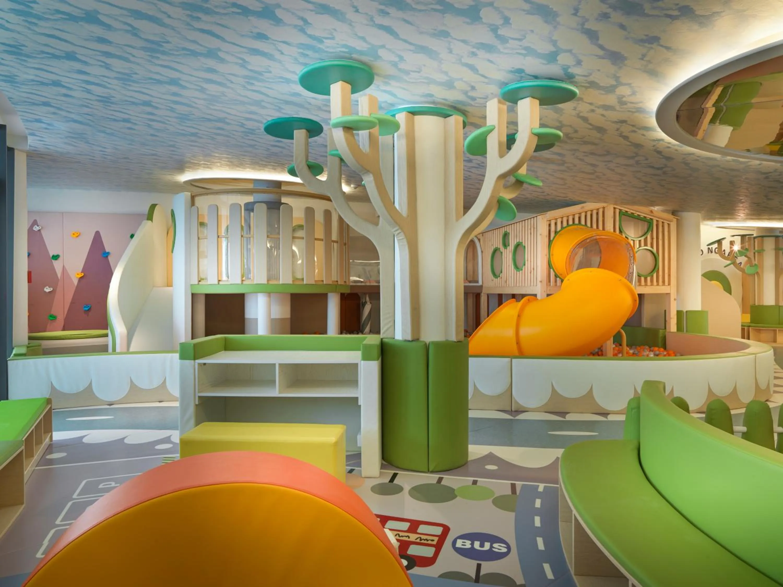 Kids's club in La Green Hotel and Residence