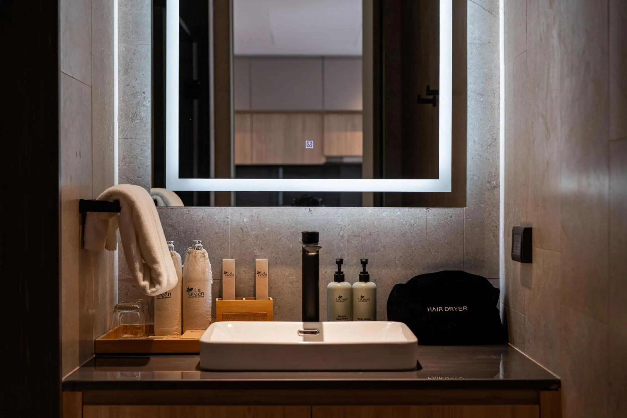 Bathroom in La Green Hotel and Residence