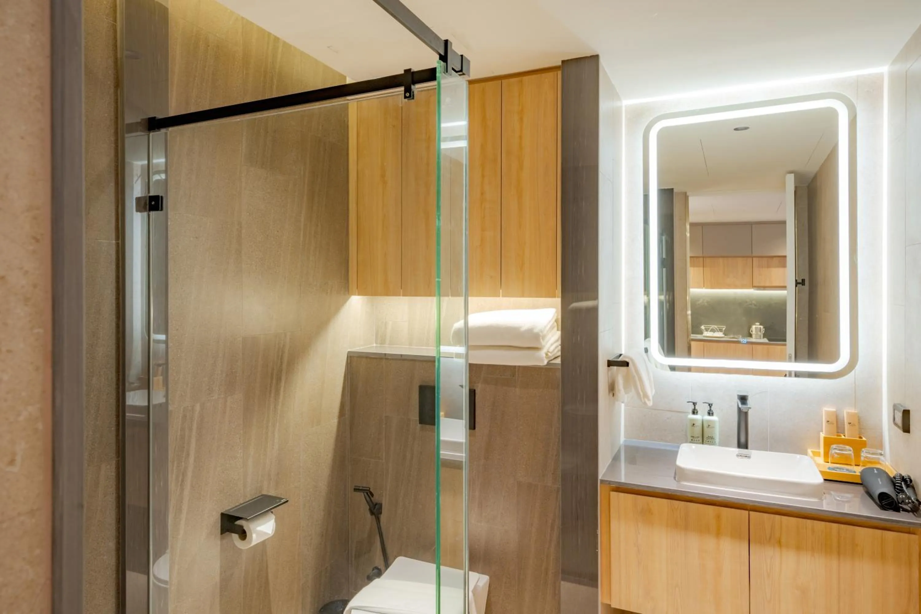 Bathroom in La Green Hotel and Residence