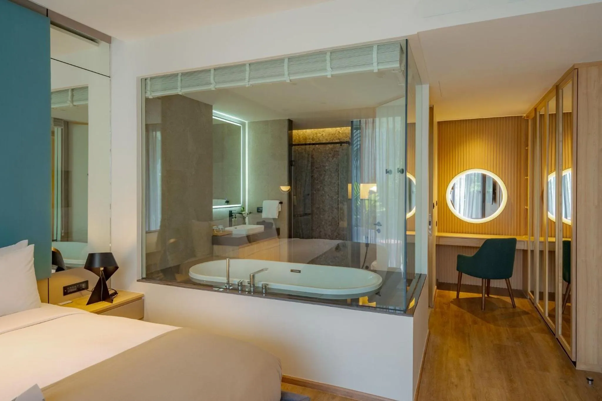 Bed in La Green Hotel and Residence