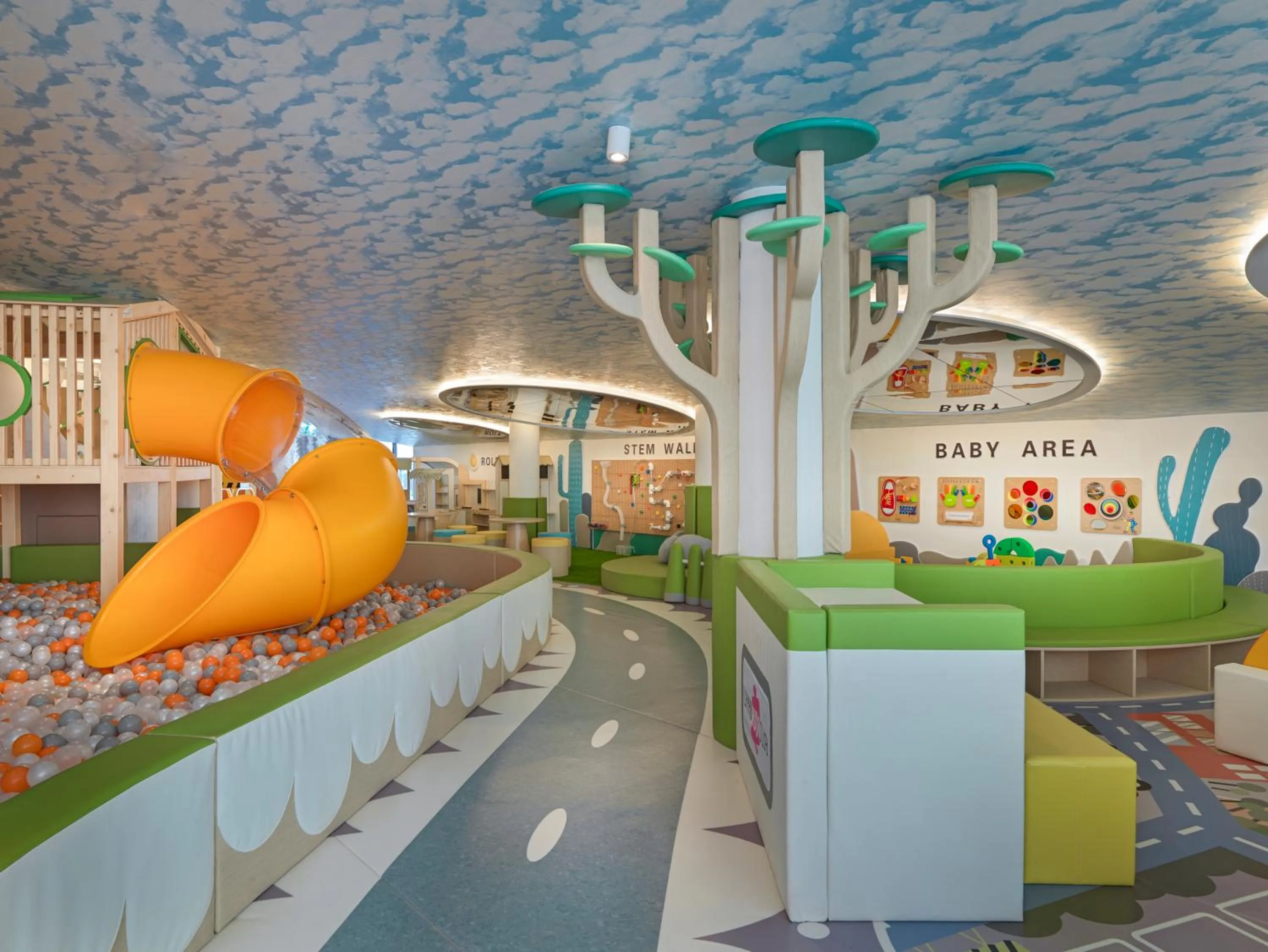 Kids's club in La Green Hotel and Residence