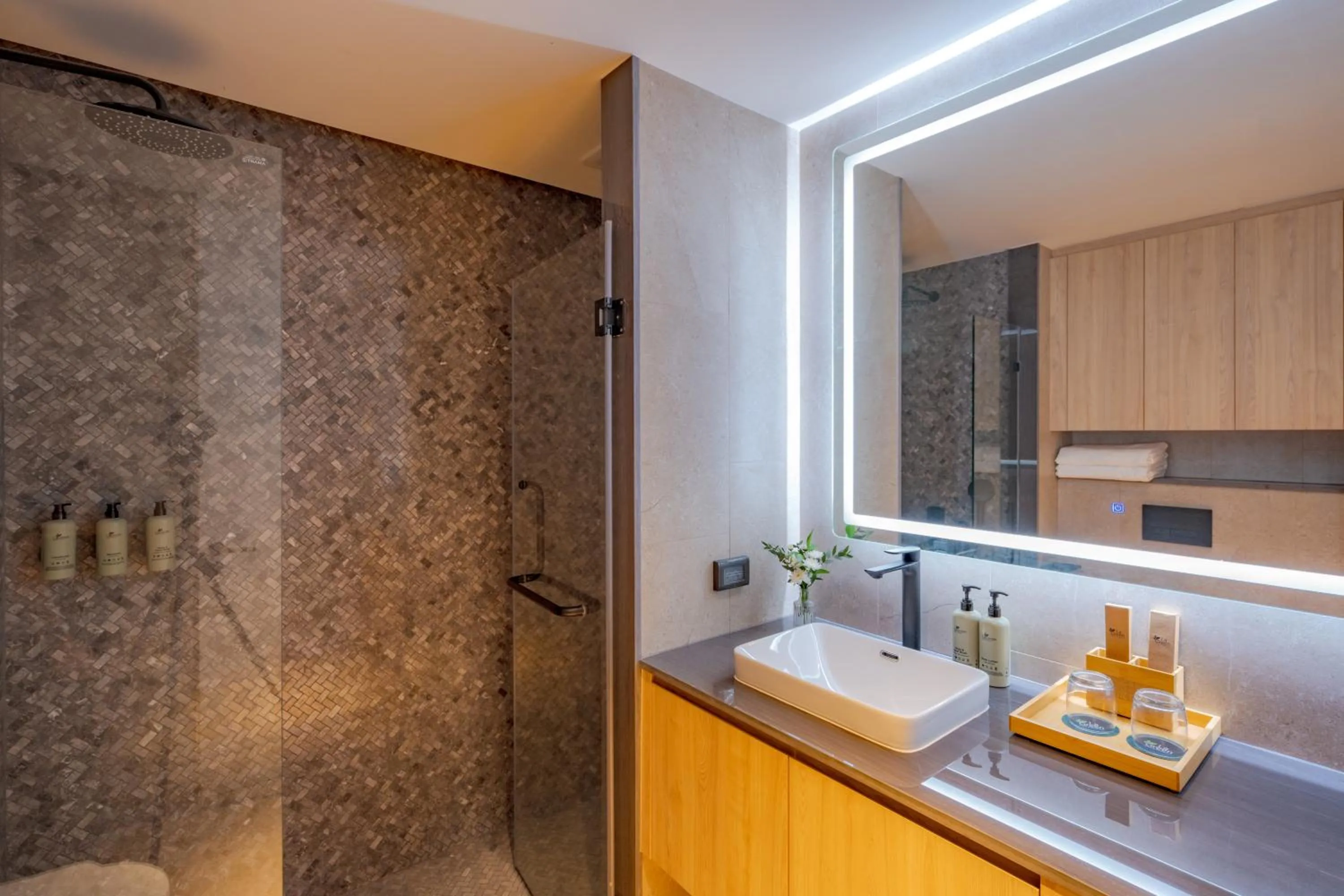 Bathroom in La Green Hotel and Residence