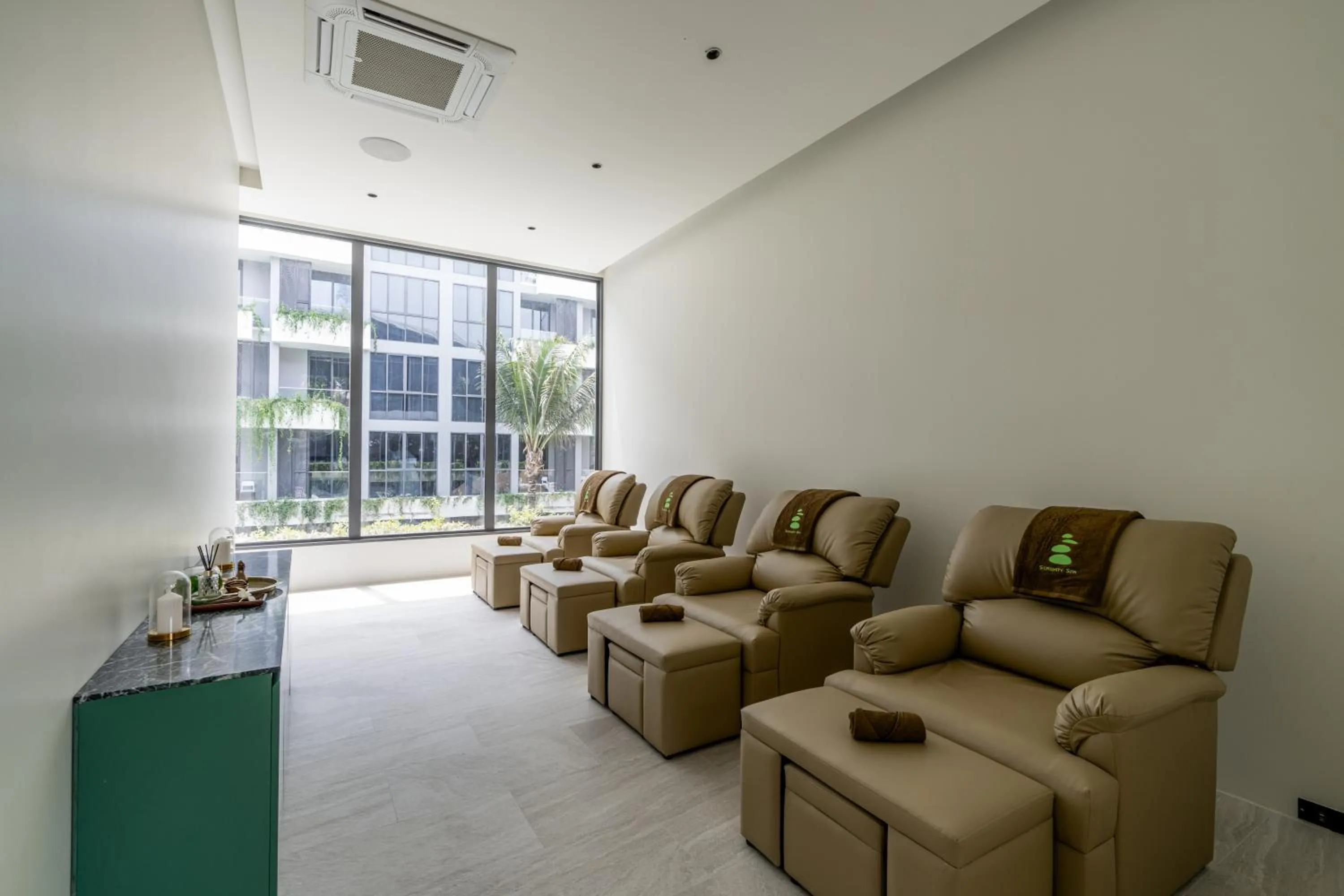 Massage in La Green Hotel and Residence