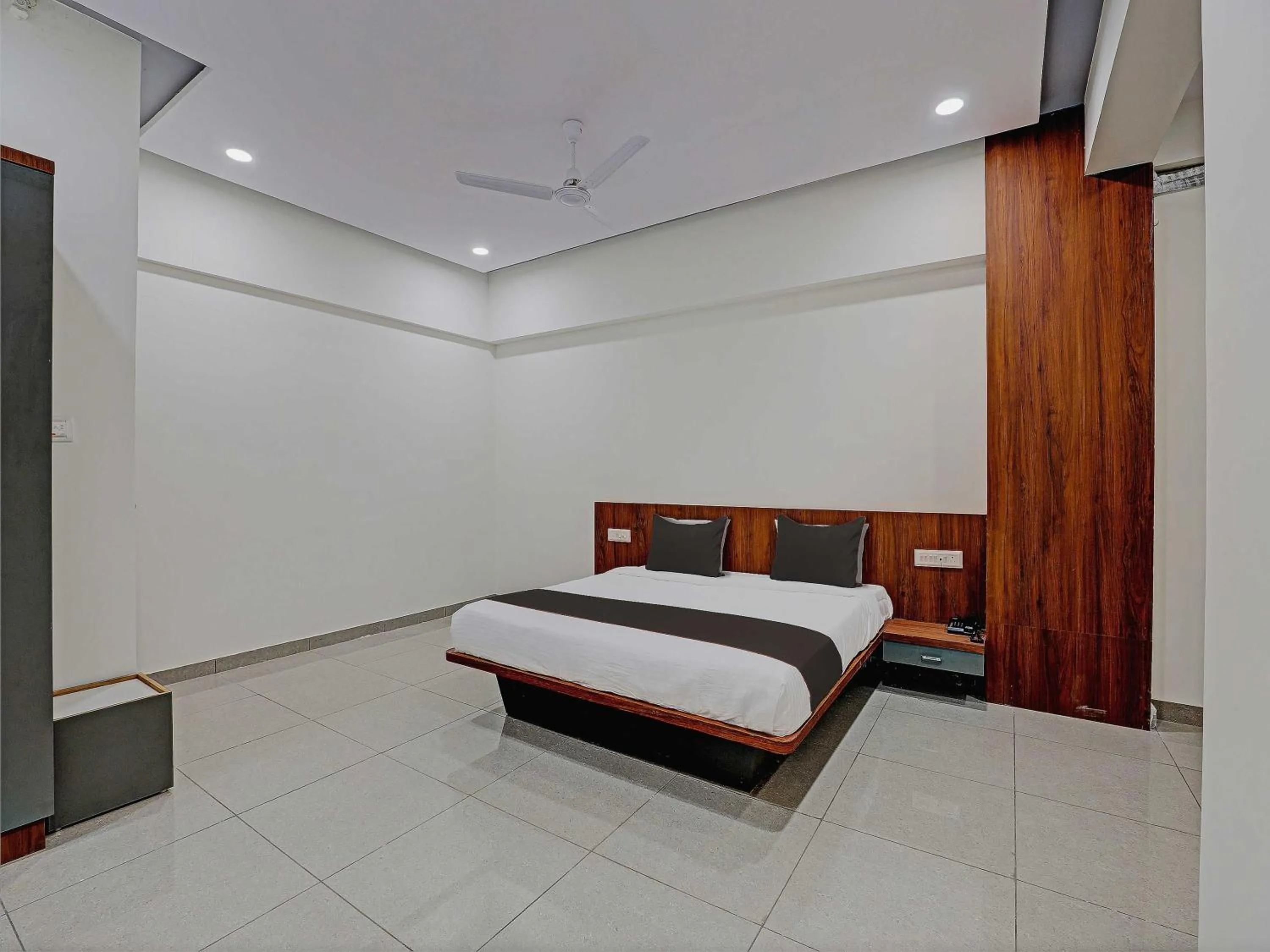 Bedroom in Collection O KANHA INN
