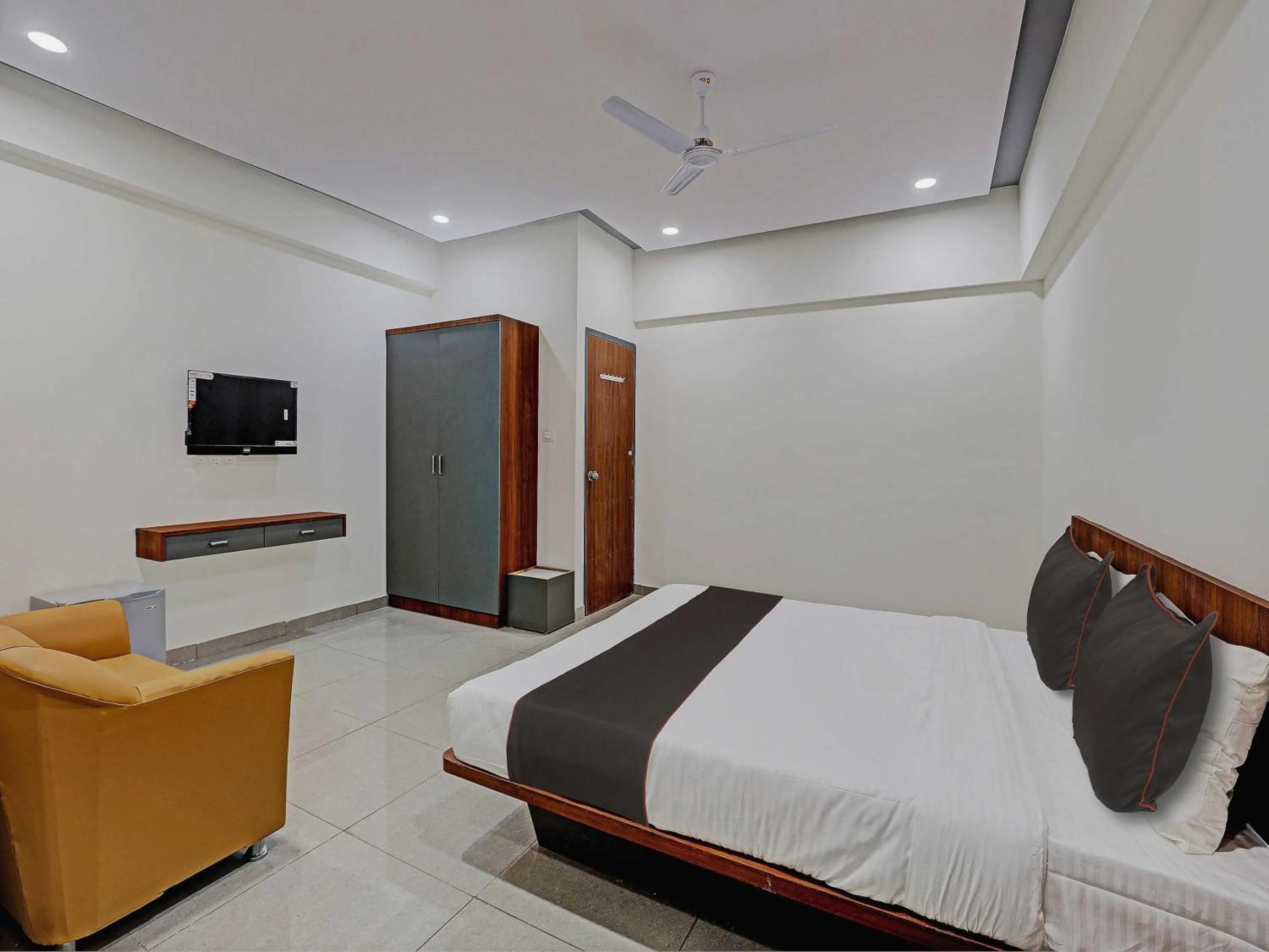 Bedroom in Collection O KANHA INN