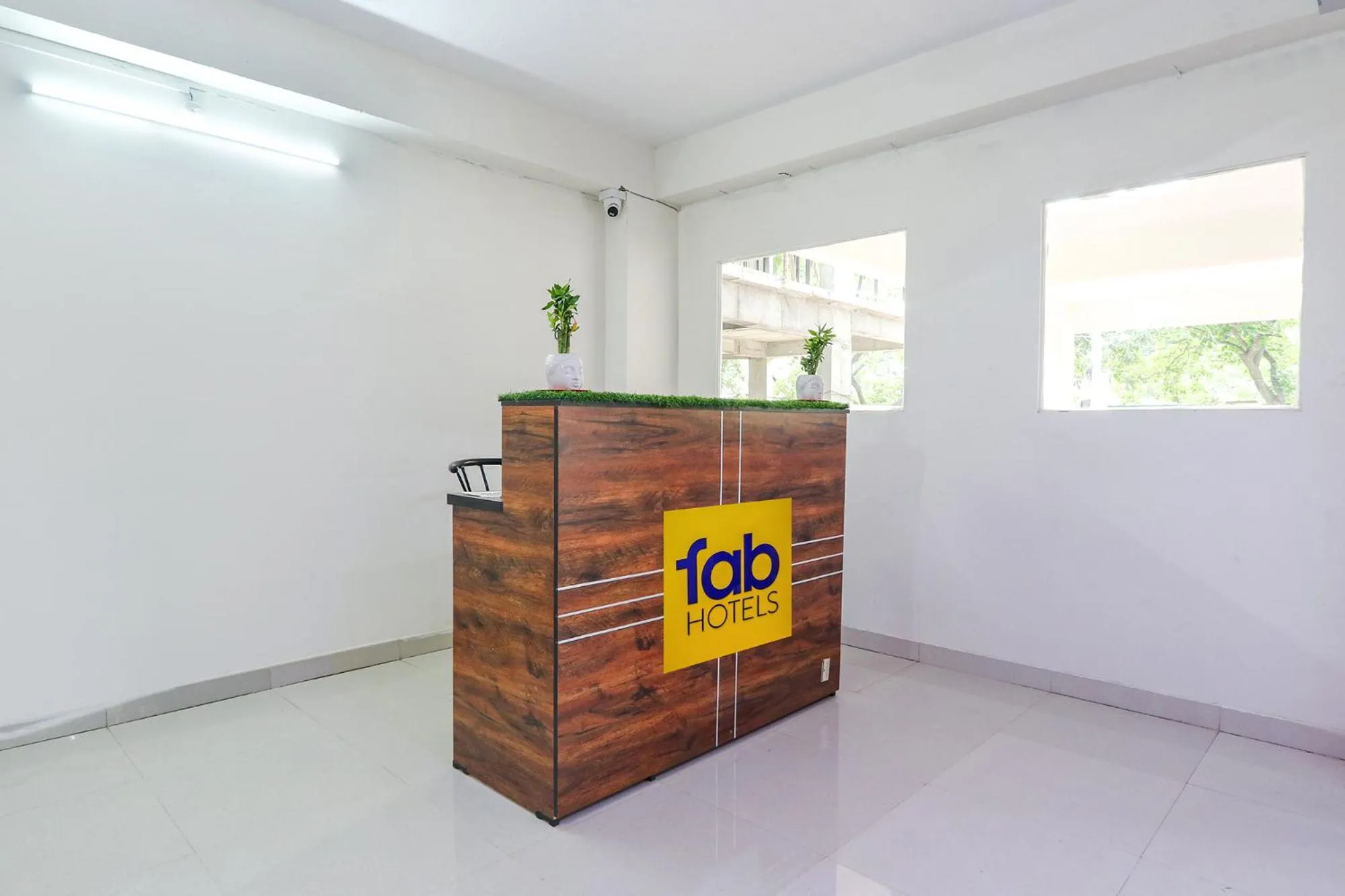 Lobby or reception in FabHotel Dream Connect - Nr Narsingi