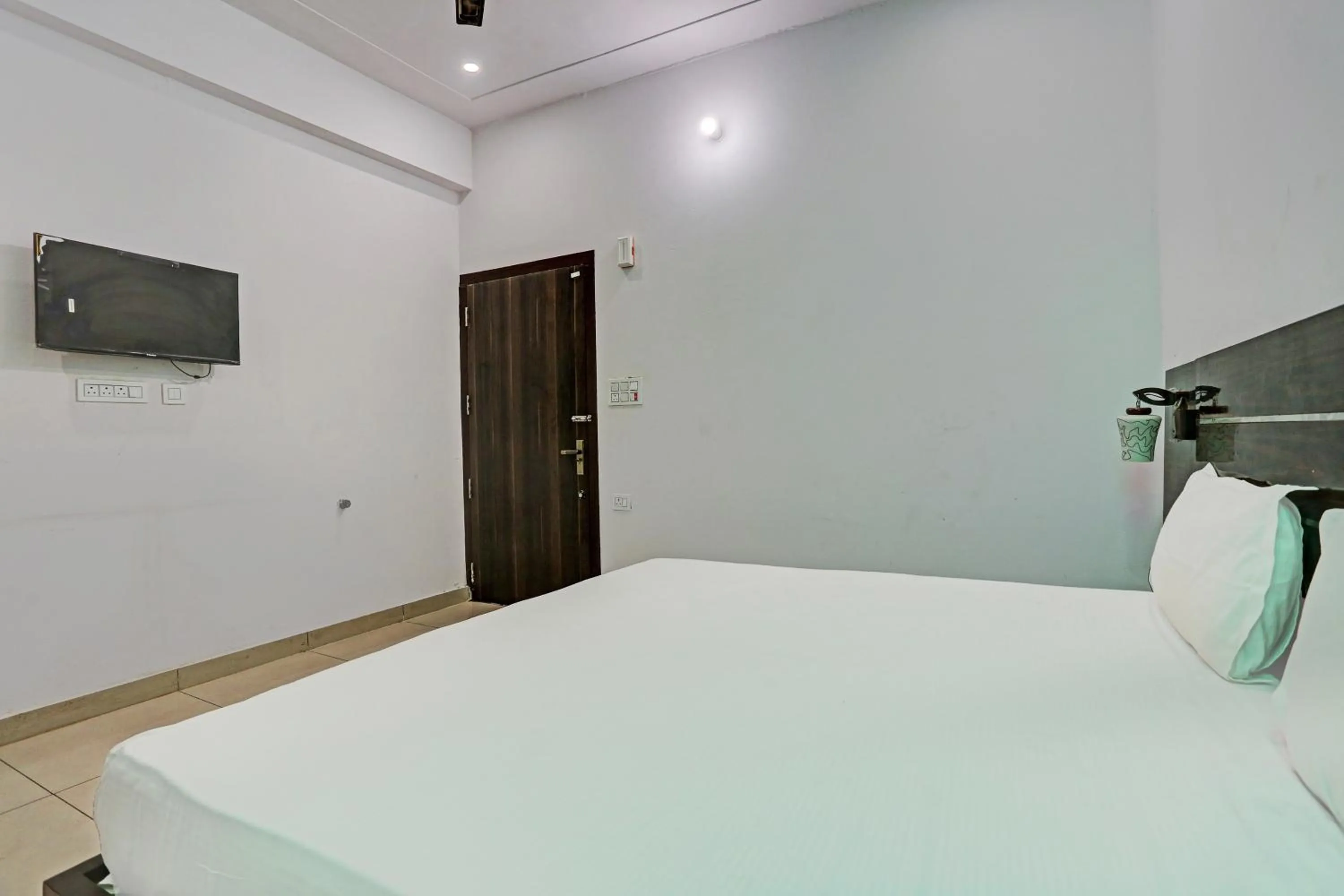 Bedroom in Hotel O Mahak Hotel & Restaurant