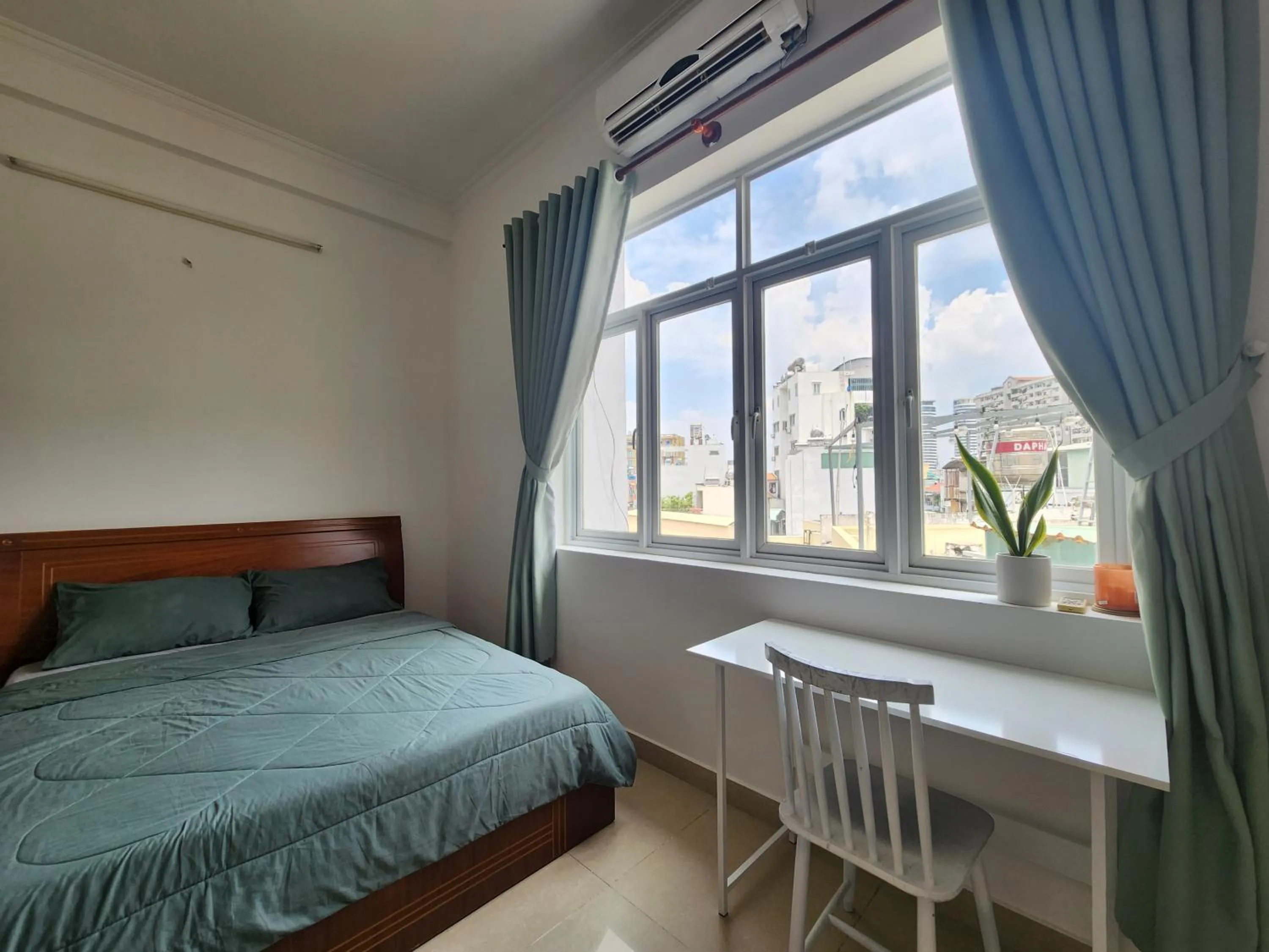 Photo of the whole room, Bed in LalaHouse Riverside Residence