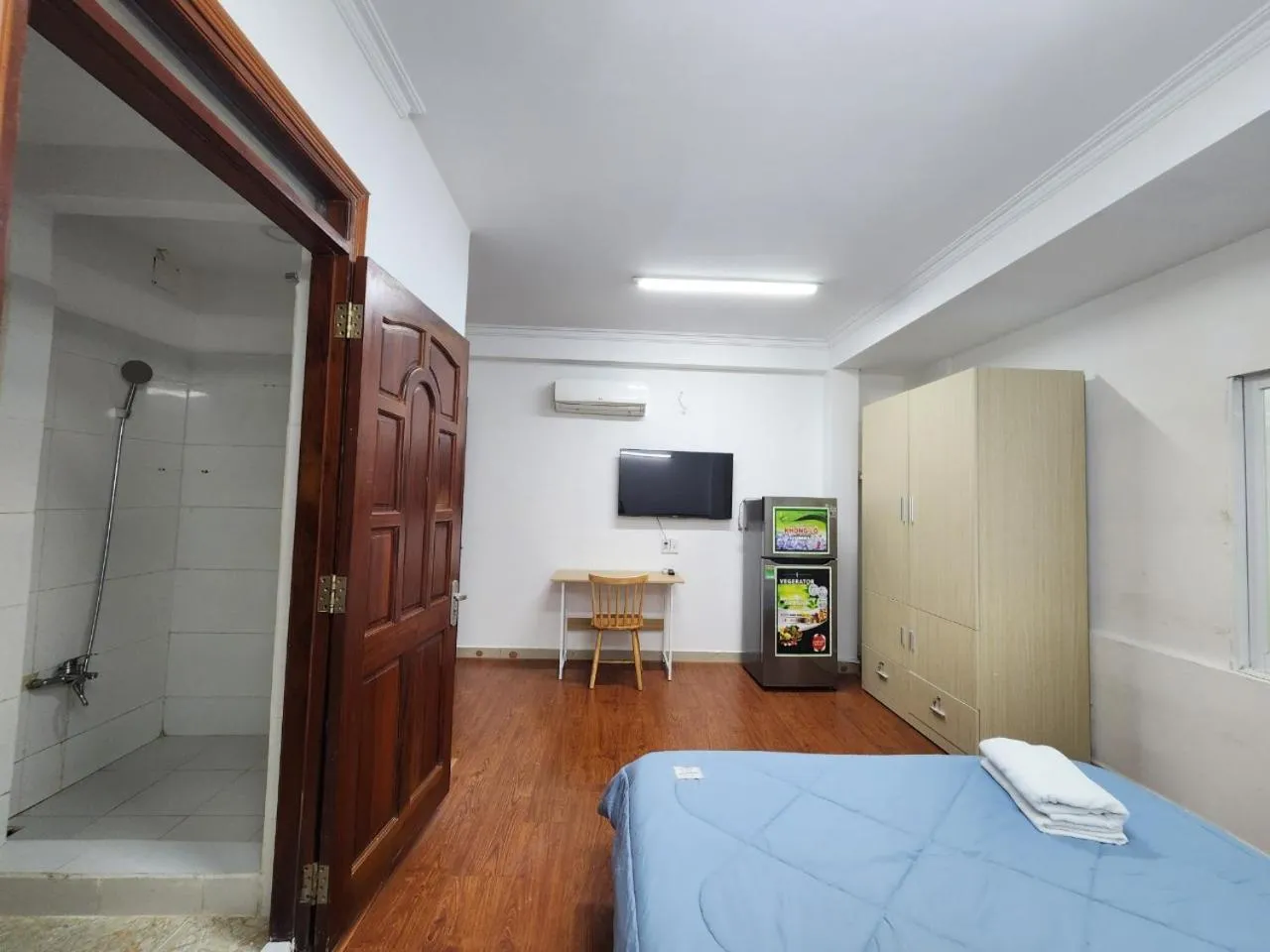 Photo of the whole room, Bed in LalaHouse Riverside Residence