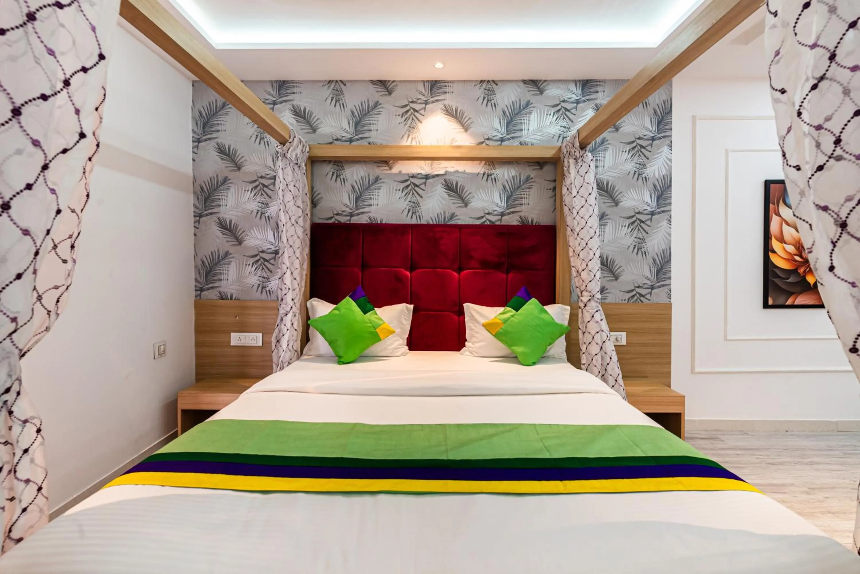 Bedroom, Bed in Treebo Cocostay, Hadapsar