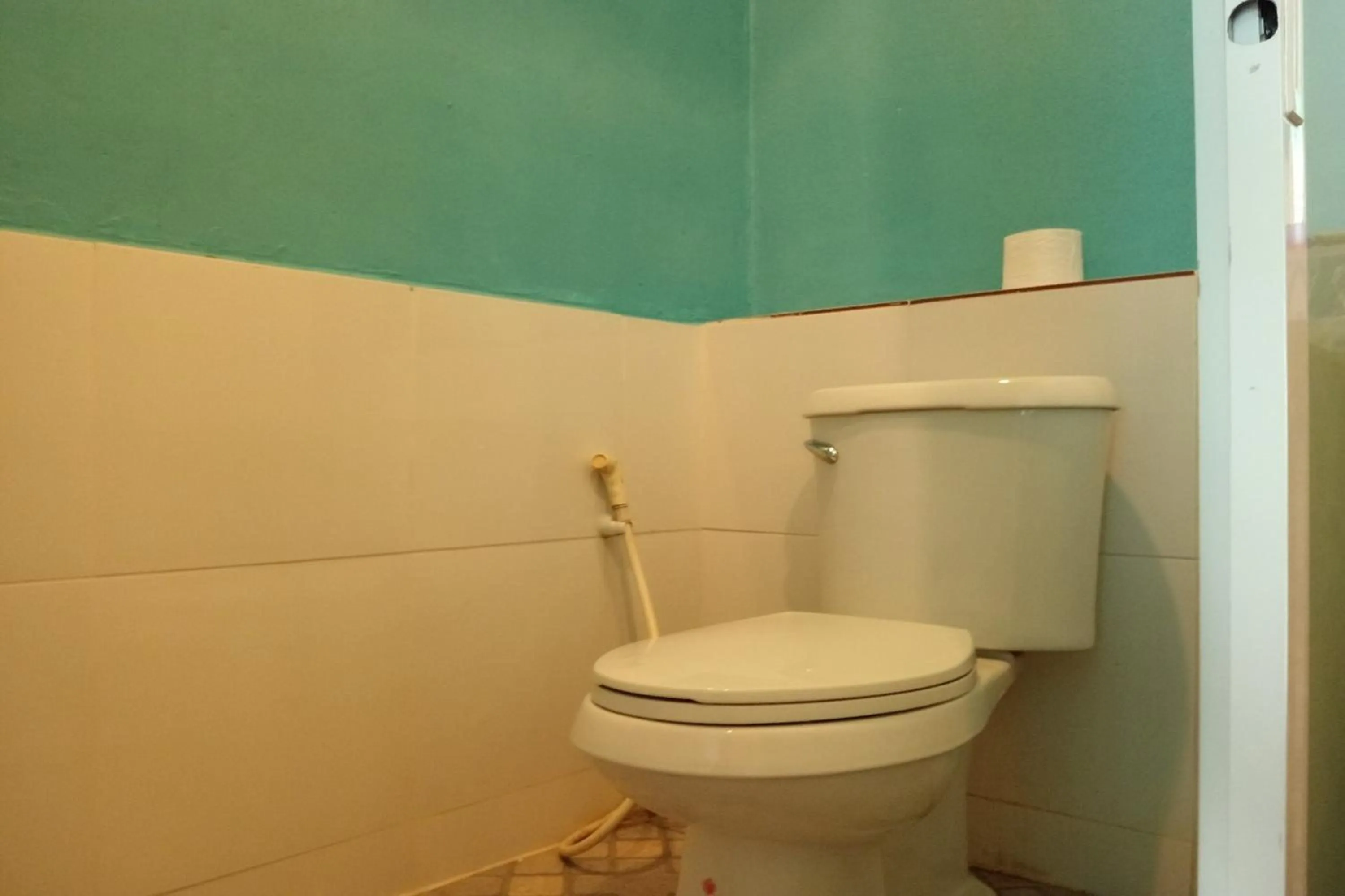 Toilet in Chaba Bungalows