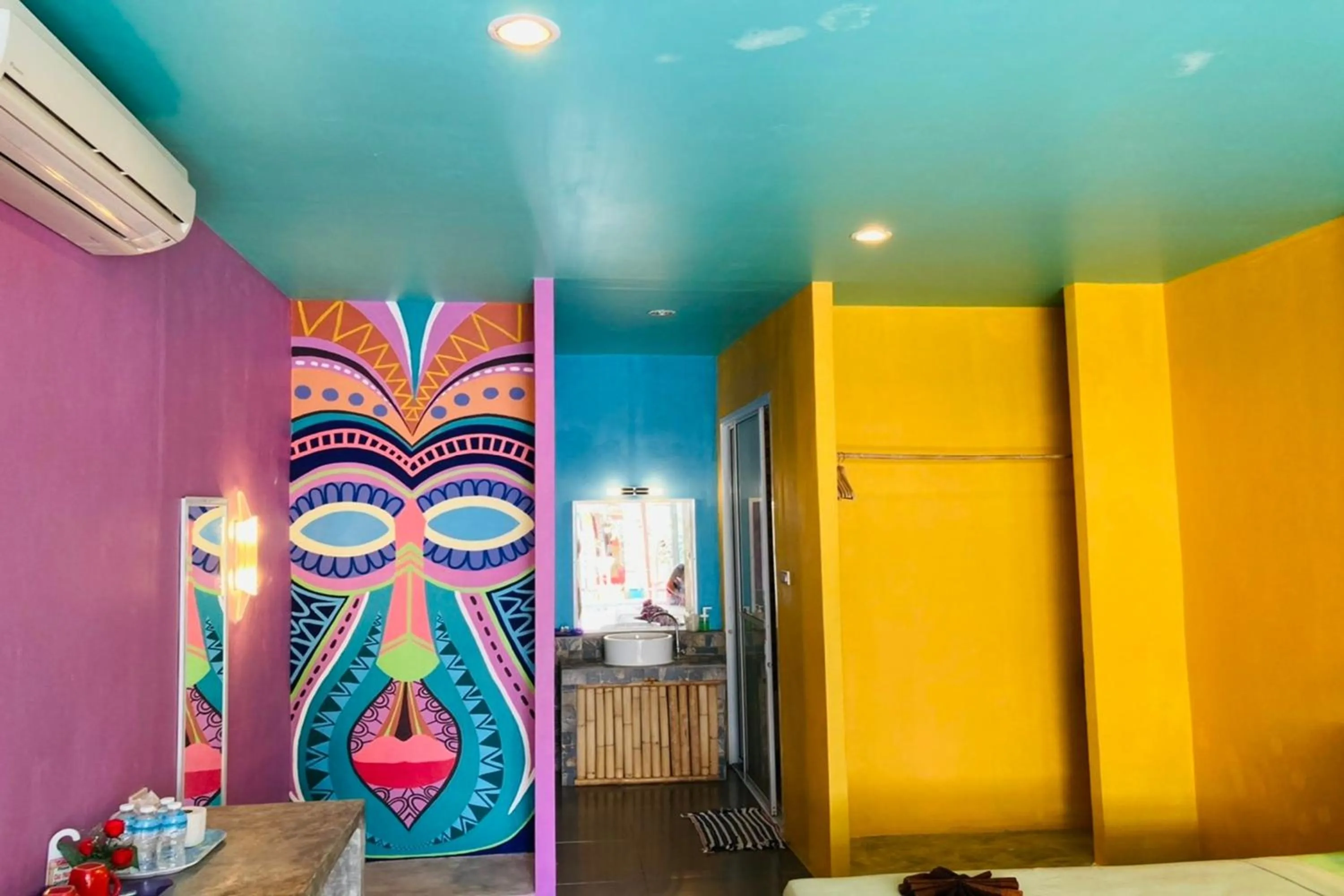 Photo of the whole room in Chaba Bungalows