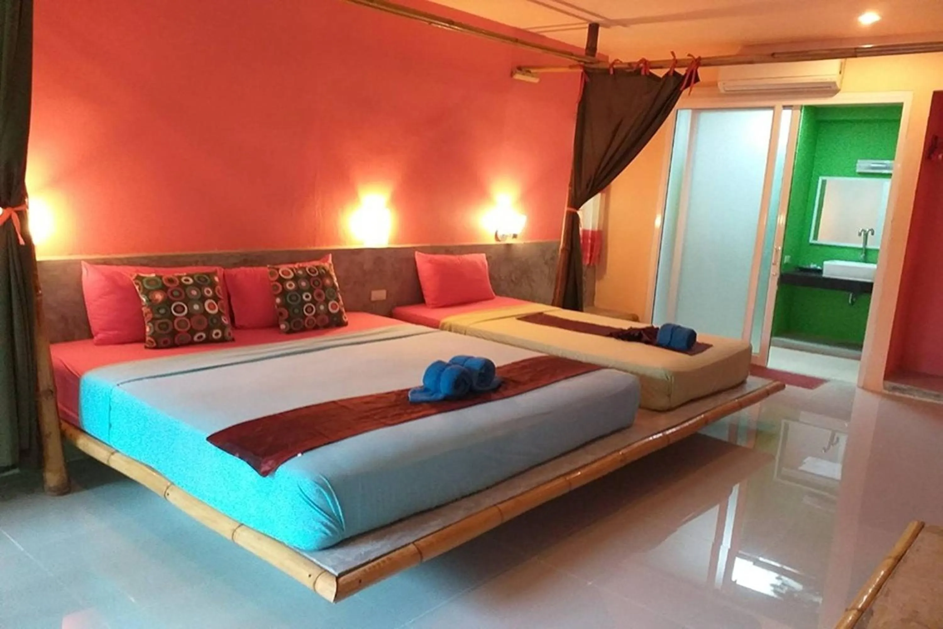 Bed in Chaba Bungalows