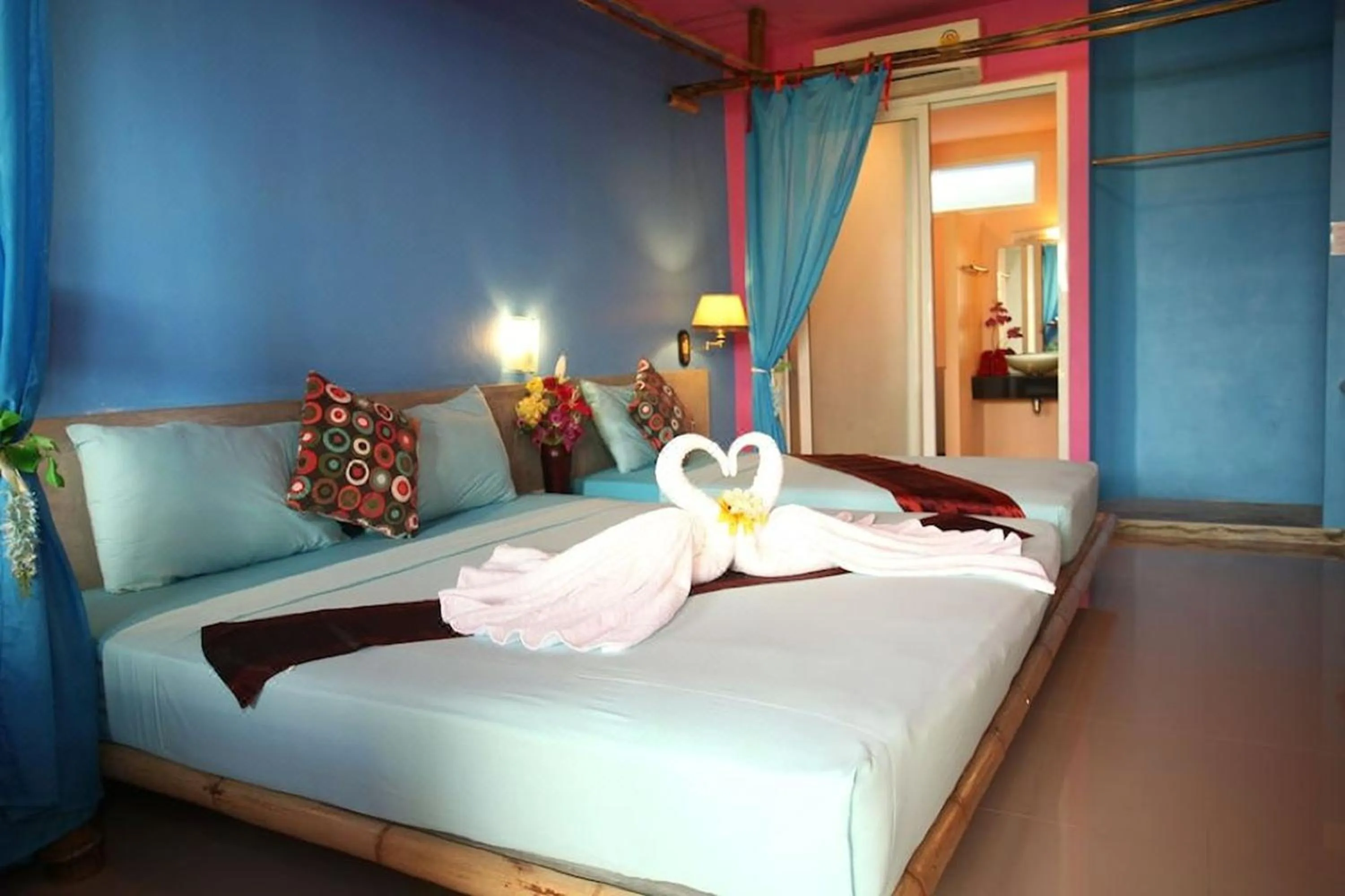 Bedroom, Bed in Chaba Bungalows