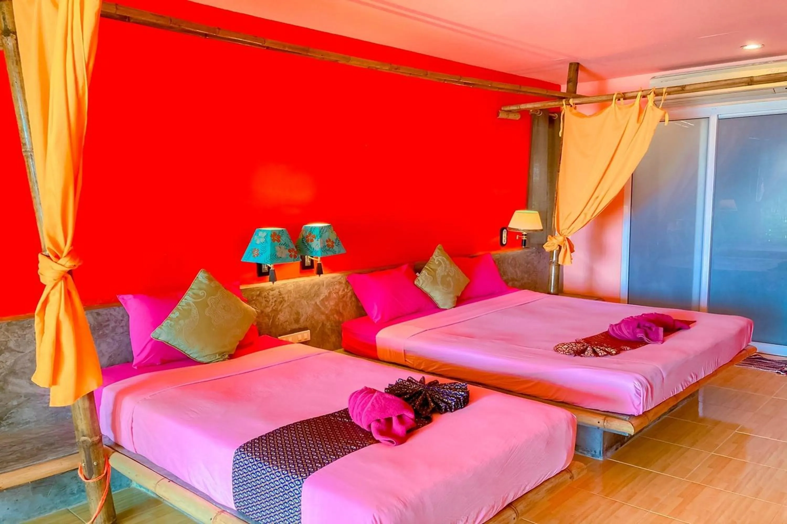 Bed in Chaba Bungalows