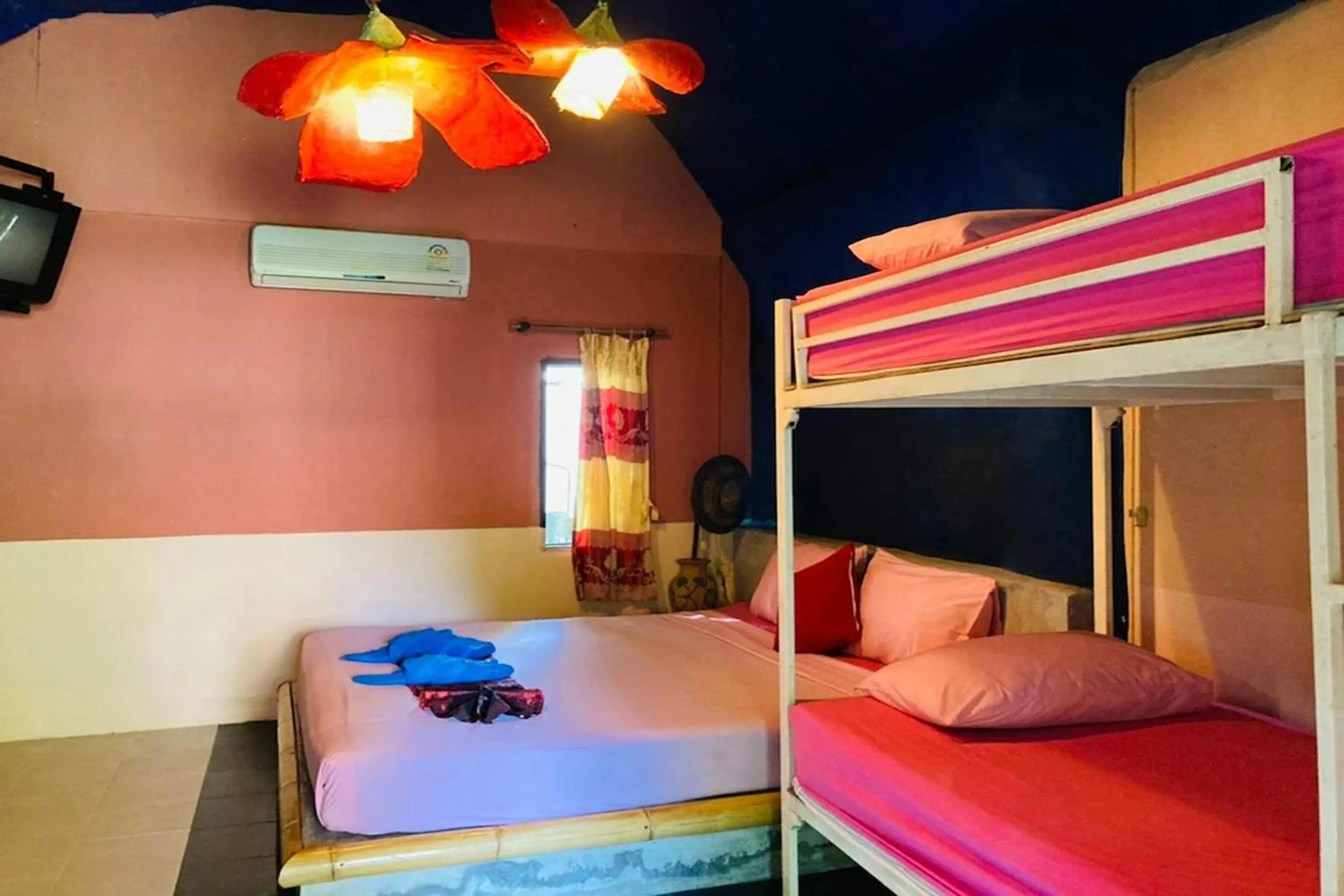 Bed in Chaba Bungalows