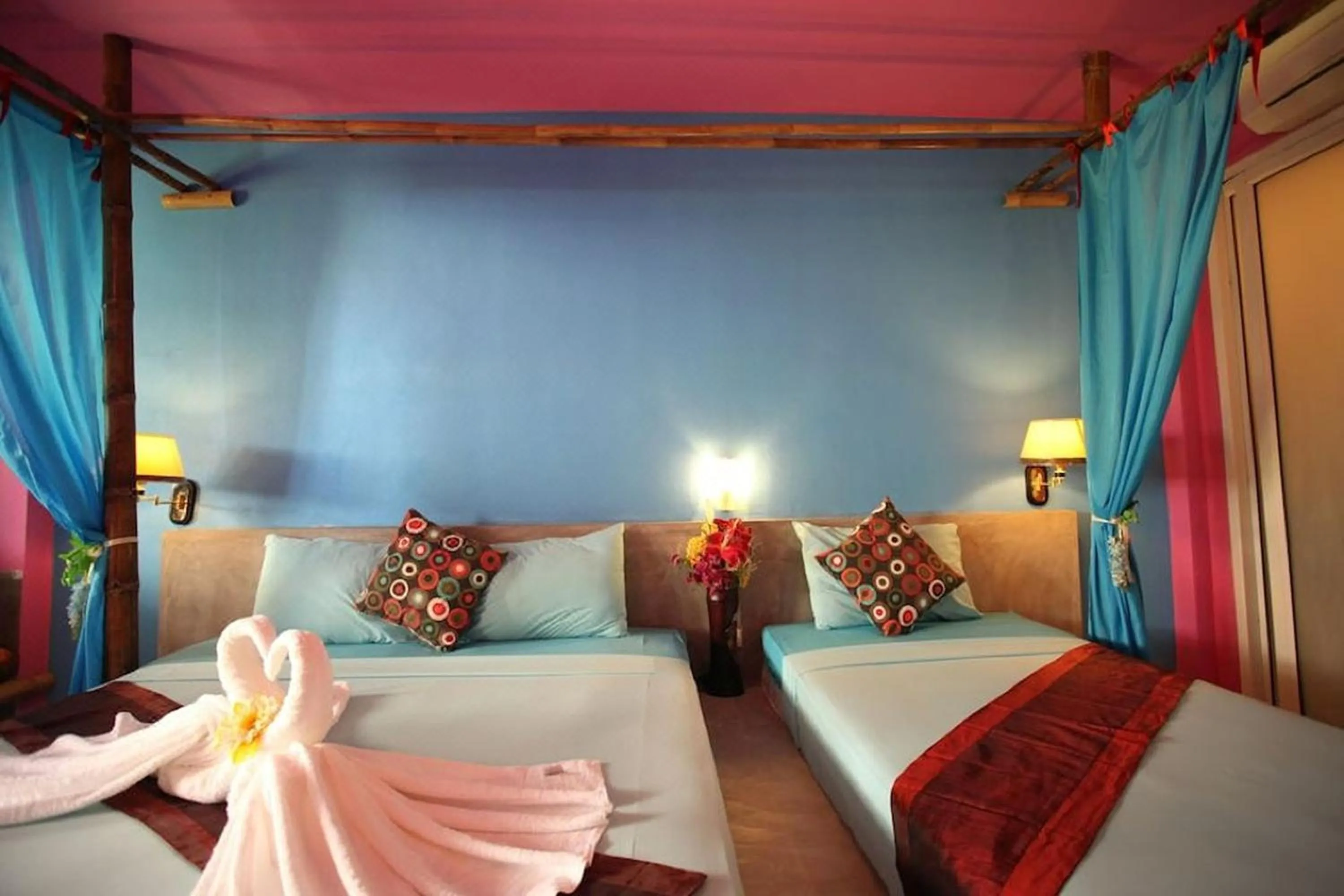 Bedroom, Bed in Chaba Bungalows