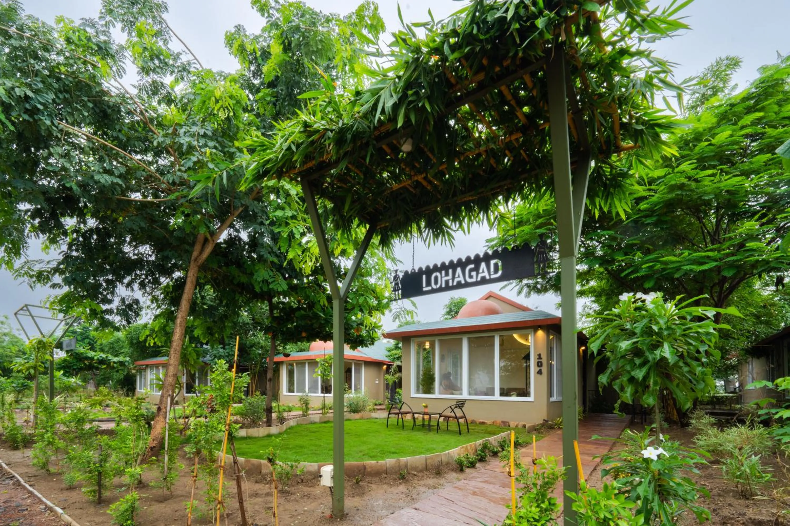 Property building in Tathastu Tadoba