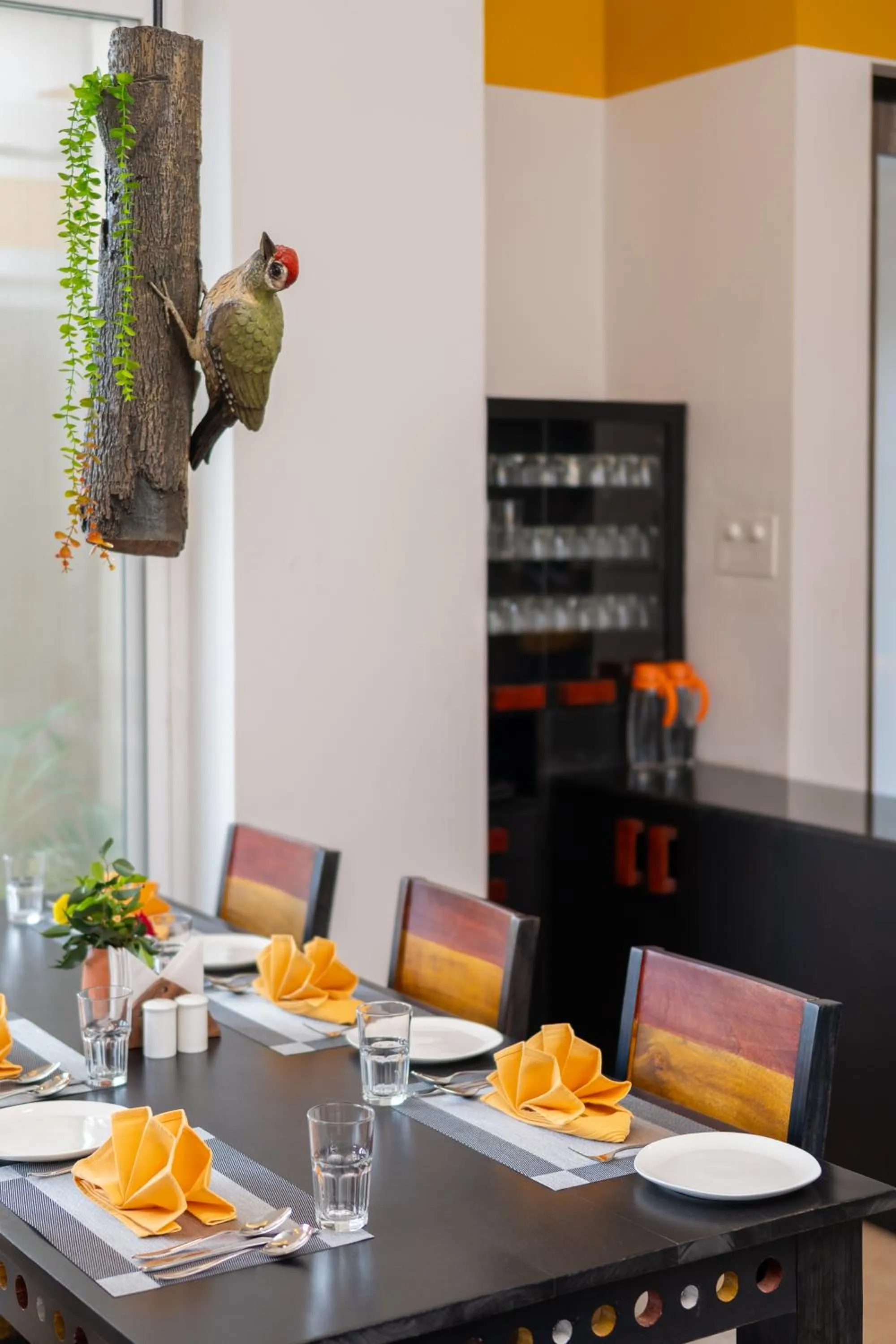 Restaurant/places to eat in Tathastu Tadoba